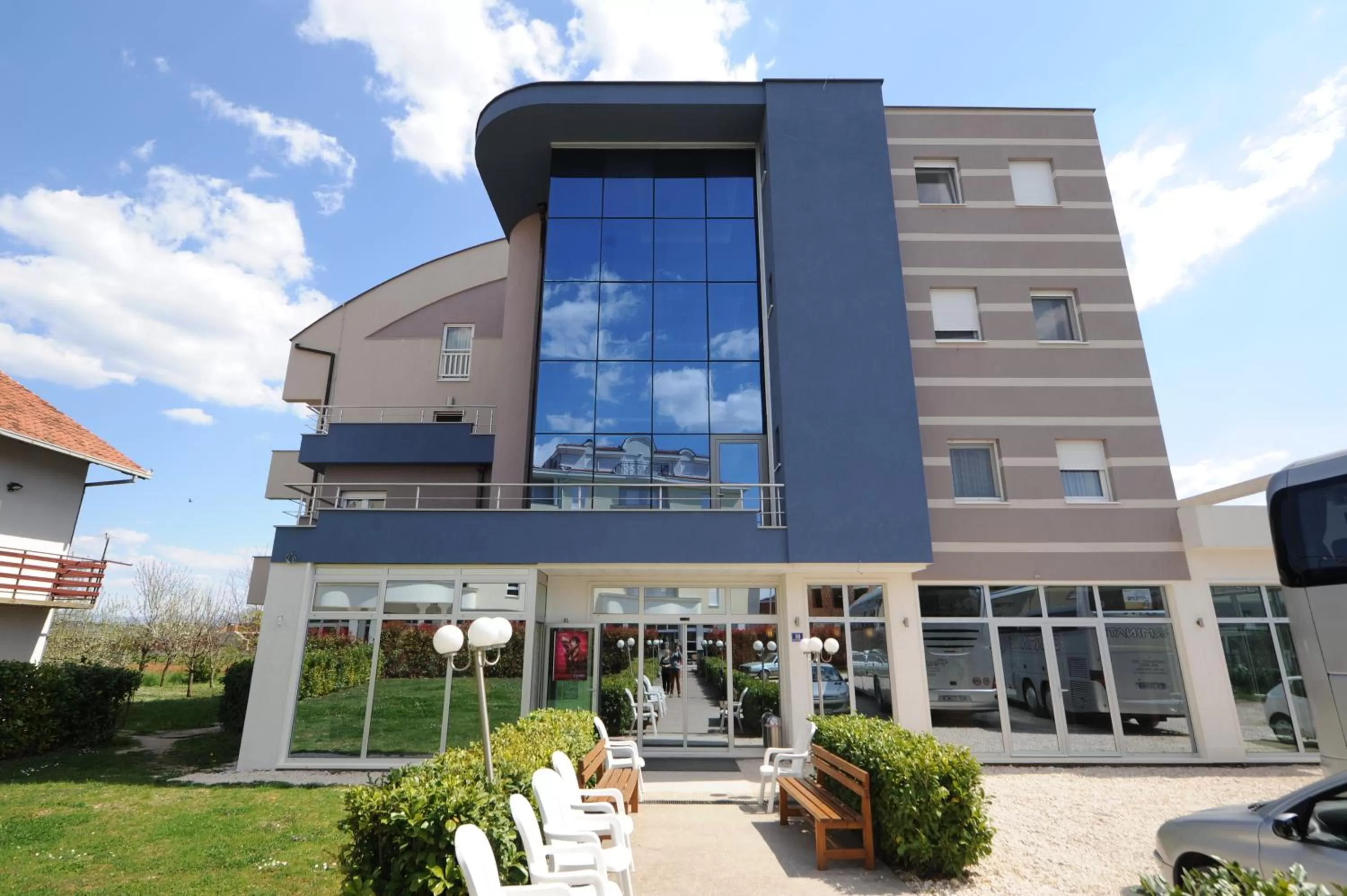 Property Building in Hotel Rosabel