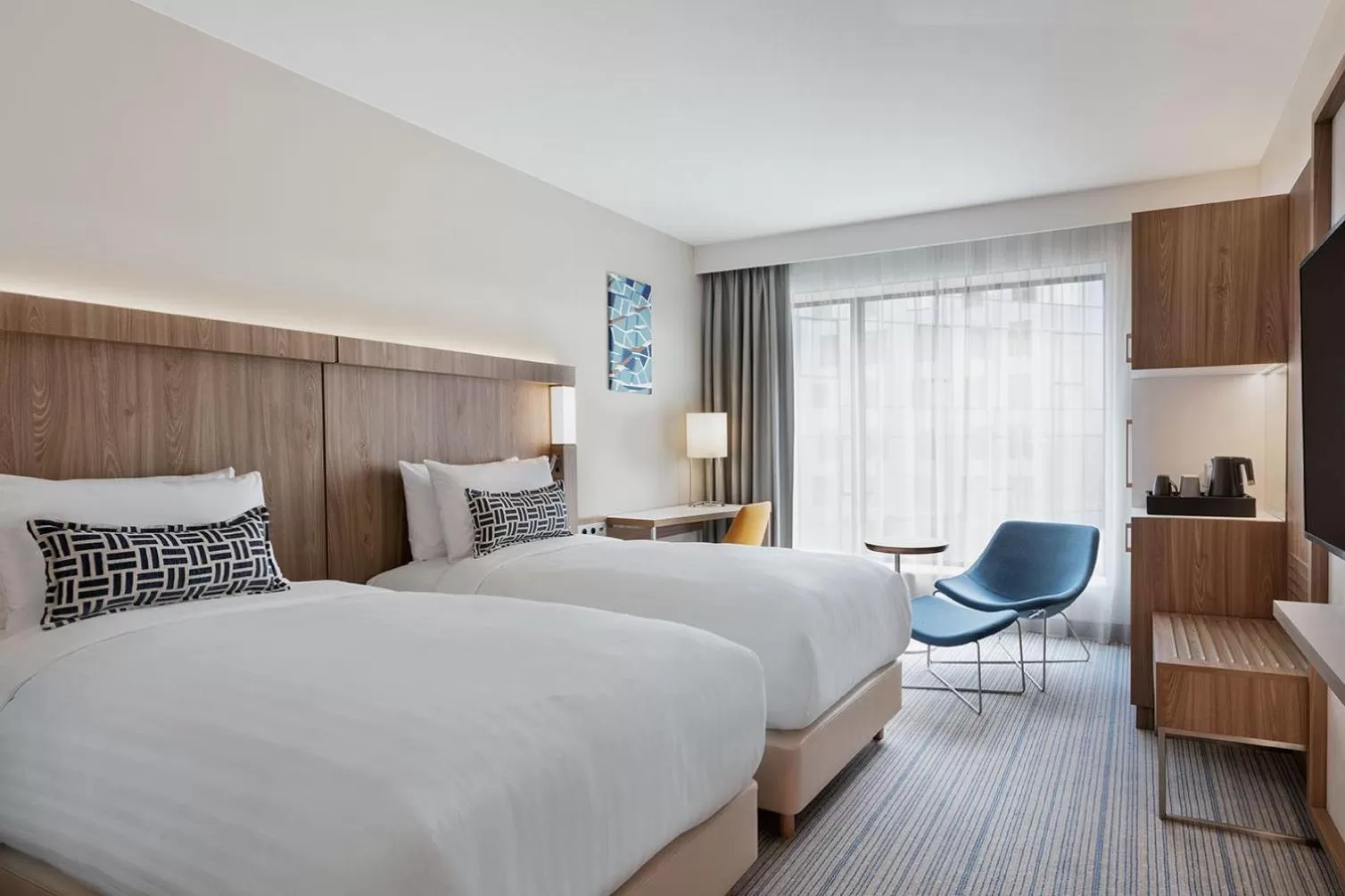 Coffee/tea facilities, Bed in Courtyard by Marriott Szczecin City