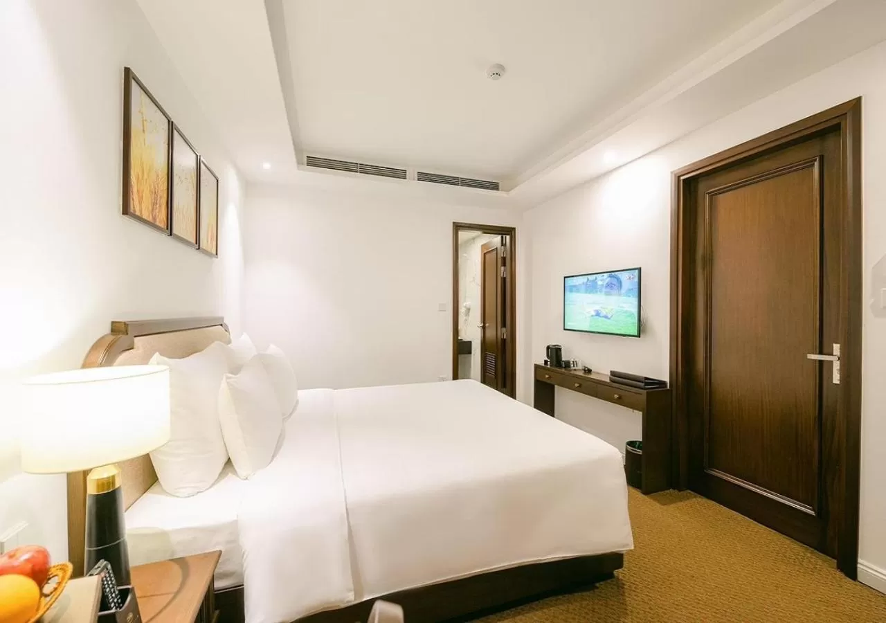 Bed in Marigold Hotel Hanoi