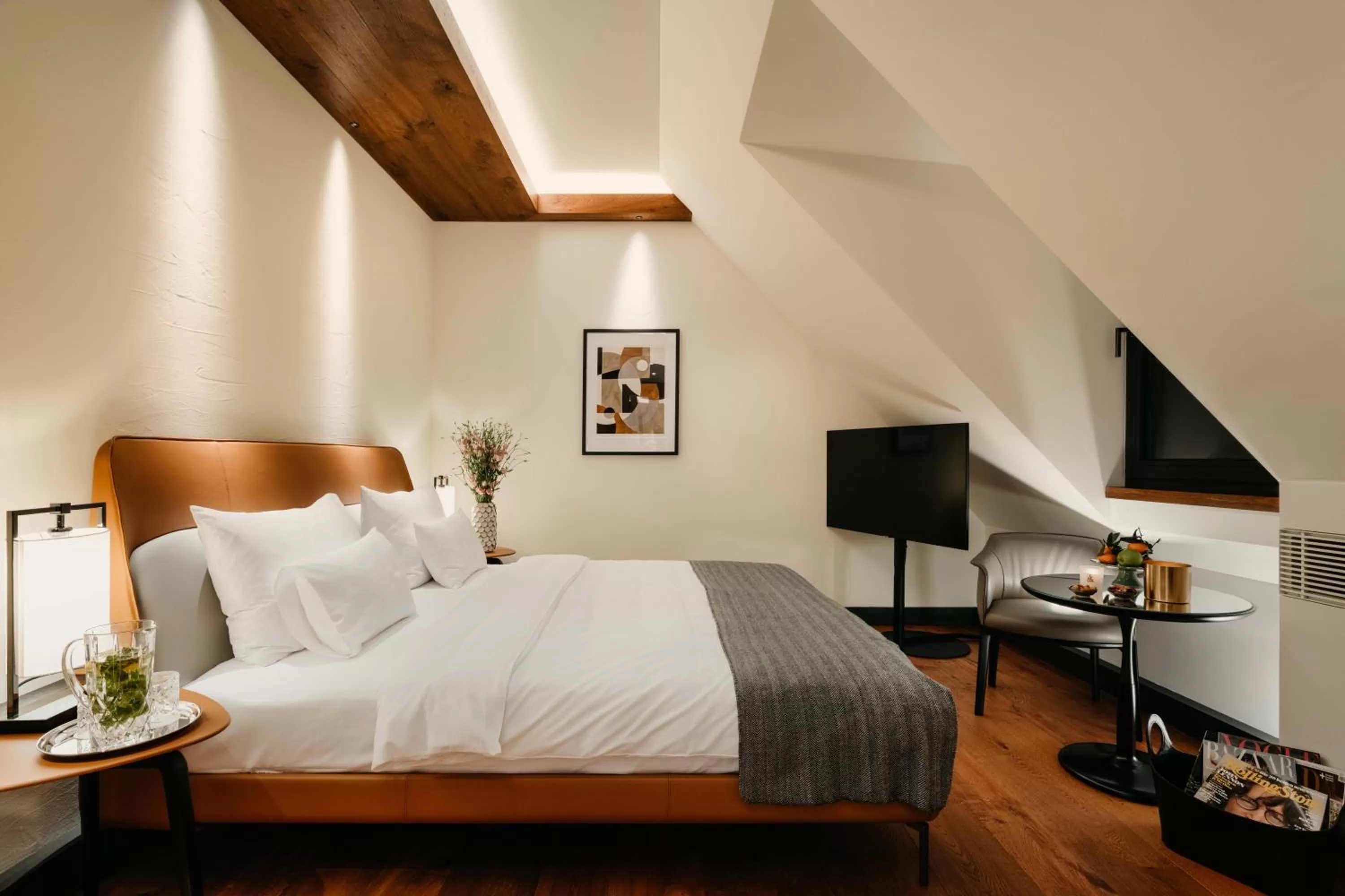 Staff, Bed in DO & CO Hotel München