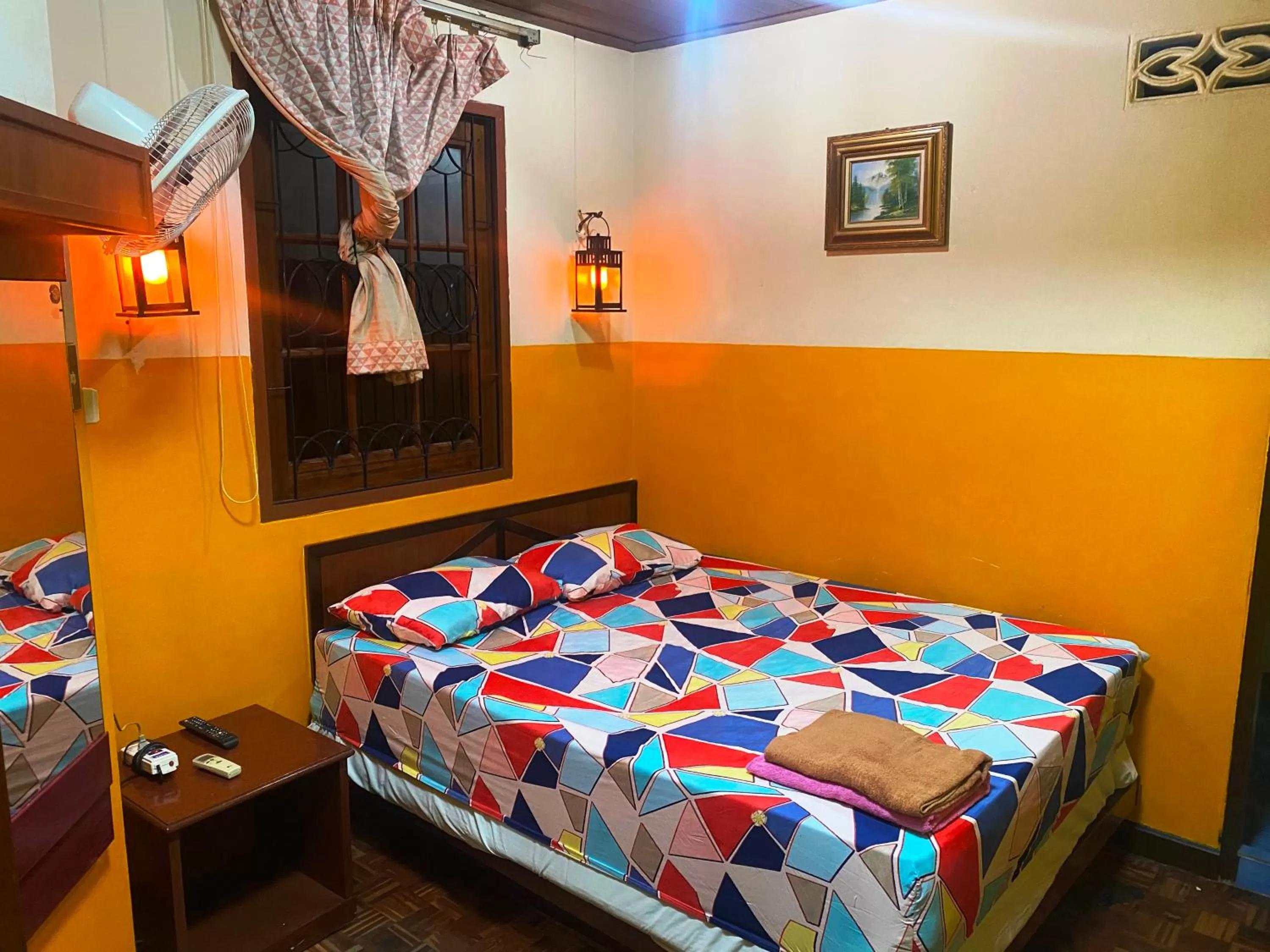 Budget Double Room in Riviera Beach