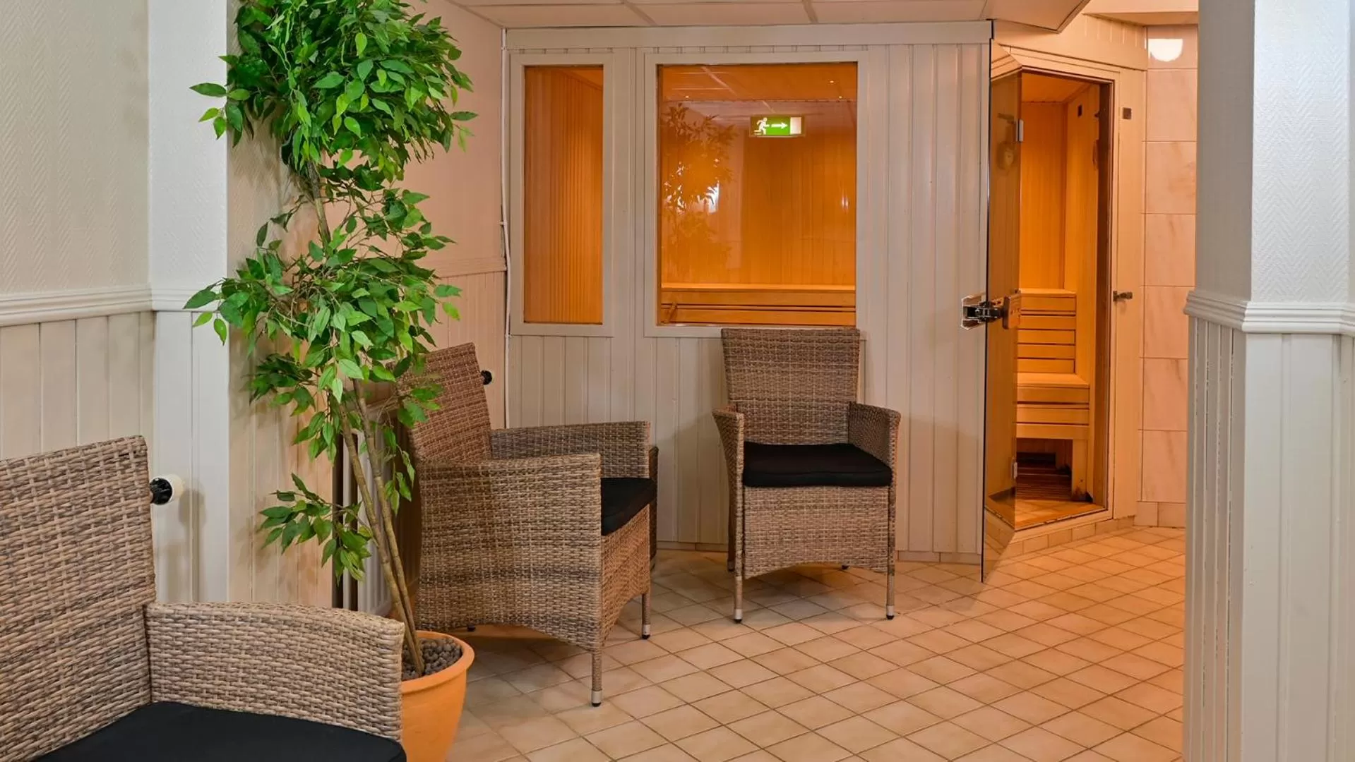 Sauna in Hotel Amadeus by First