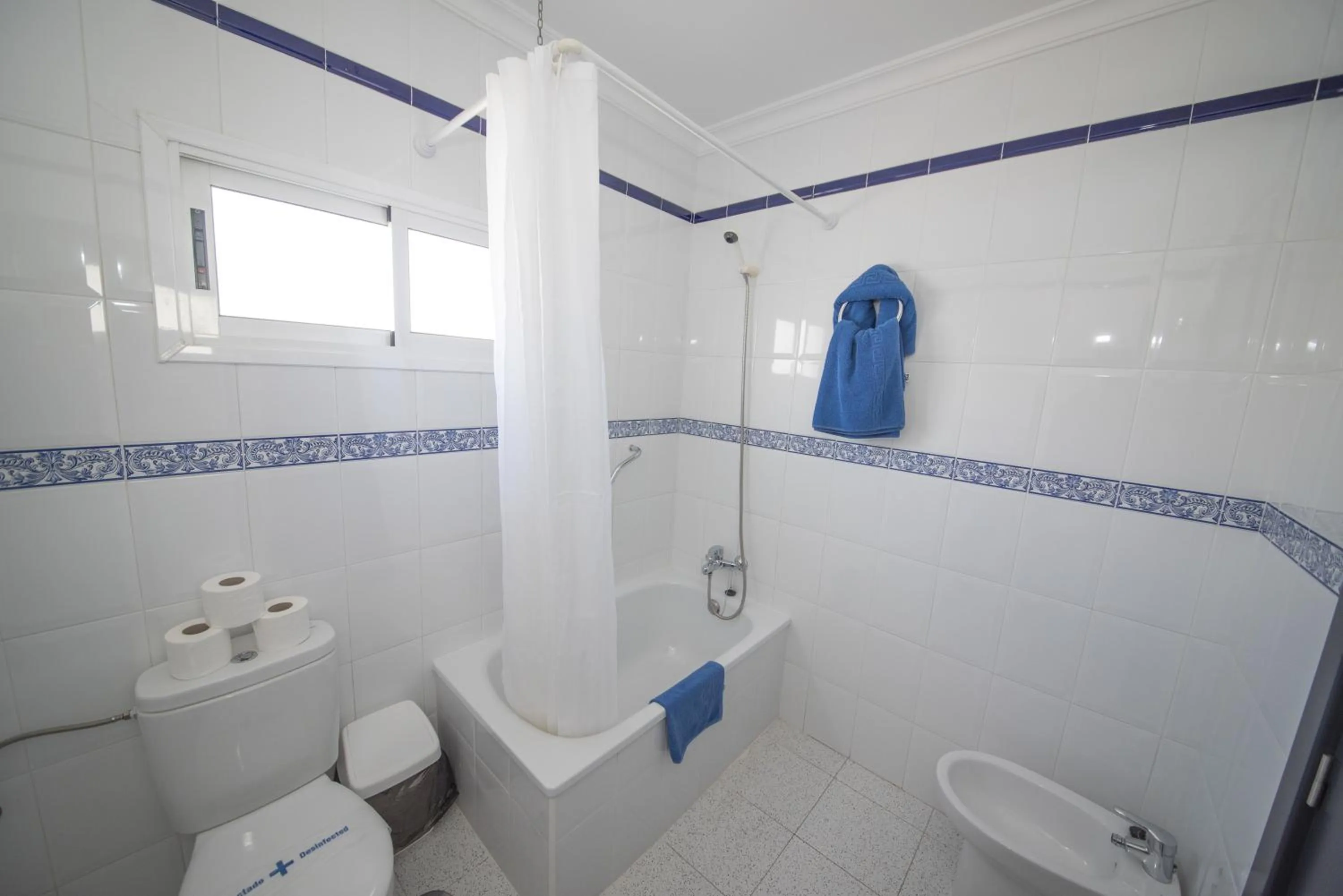 Bathroom in Apartamentos Jable Bermudas