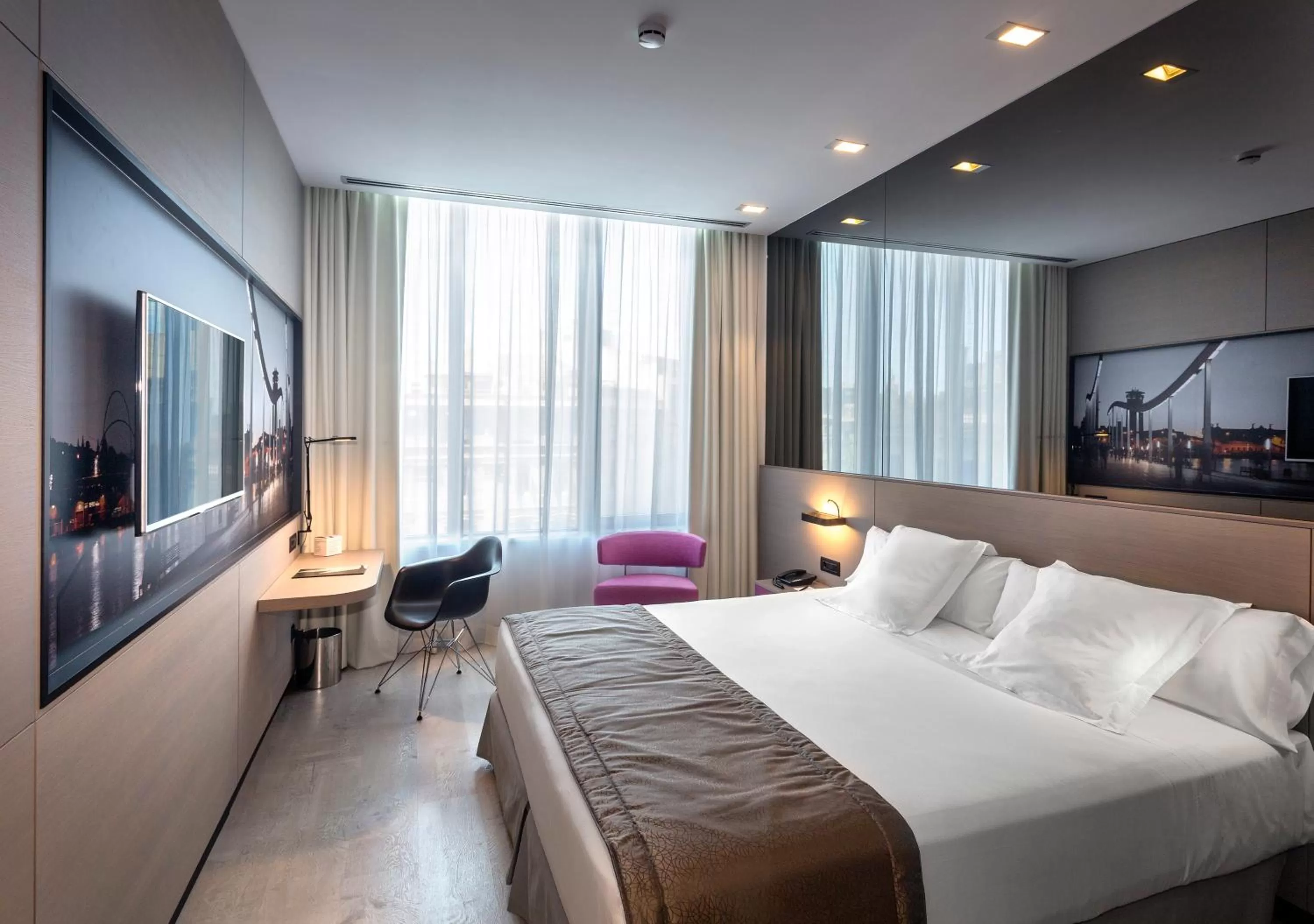 Photo of the whole room, Bed in Negresco Princess 4* Sup