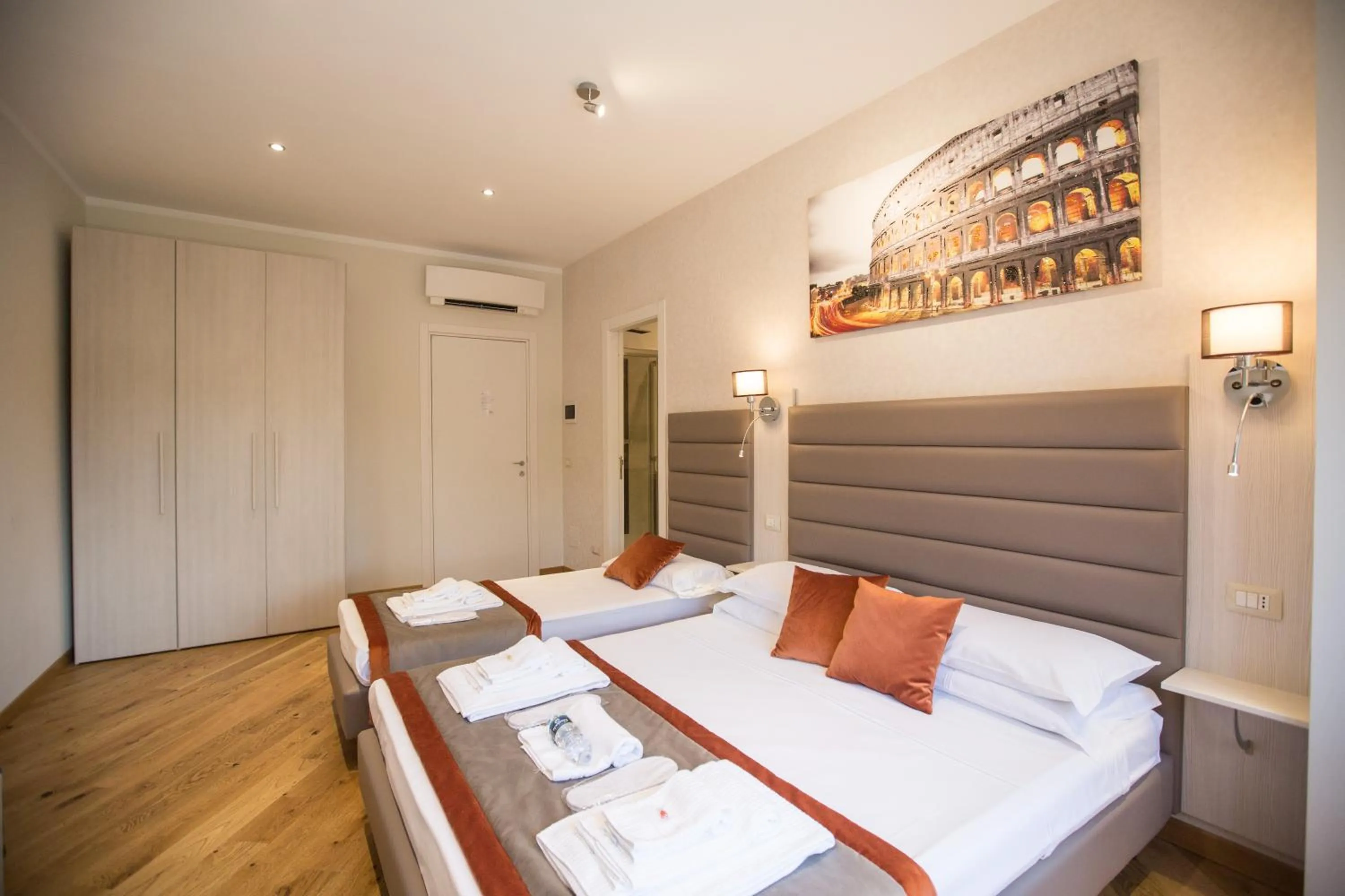 Bedroom, Bed in Vatican City Relais