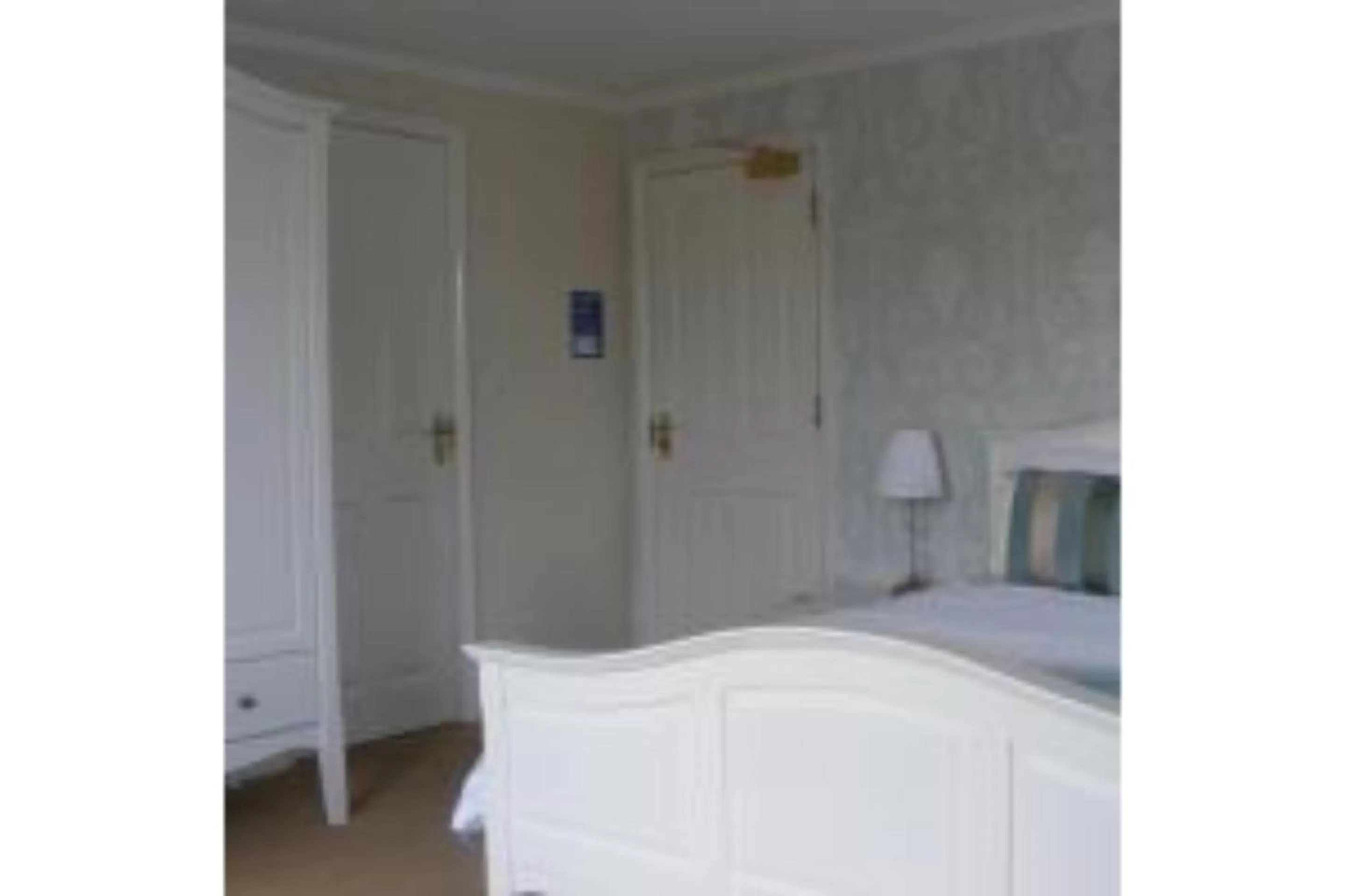 Bedroom, Bed in The Old Lodge