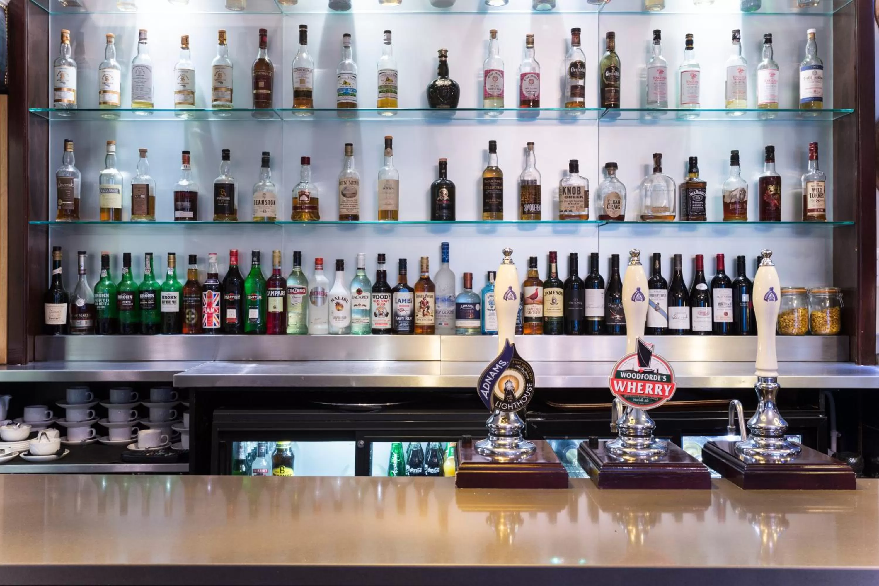 Lounge or bar in Quy Mill Hotel & Spa, Cambridge