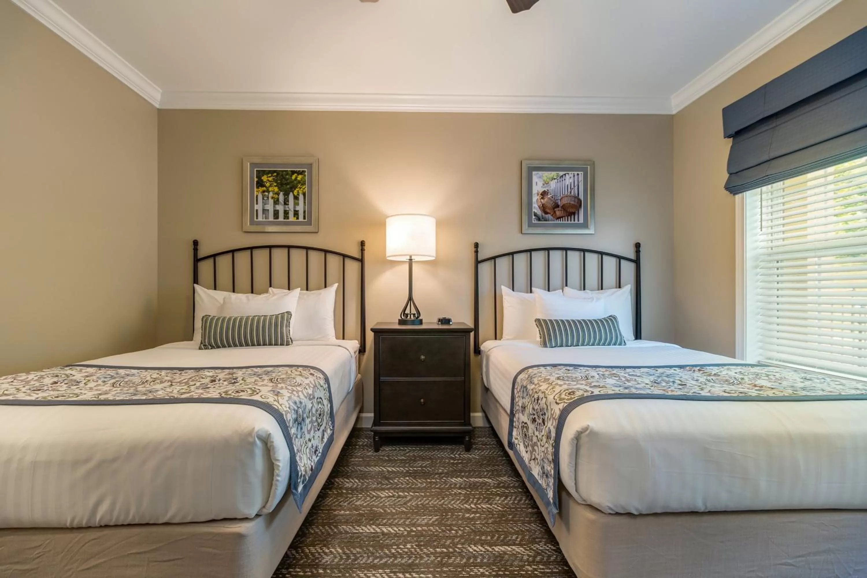 Bedroom, Bed in Holiday Inn Club Vacations Williamsburg Resort