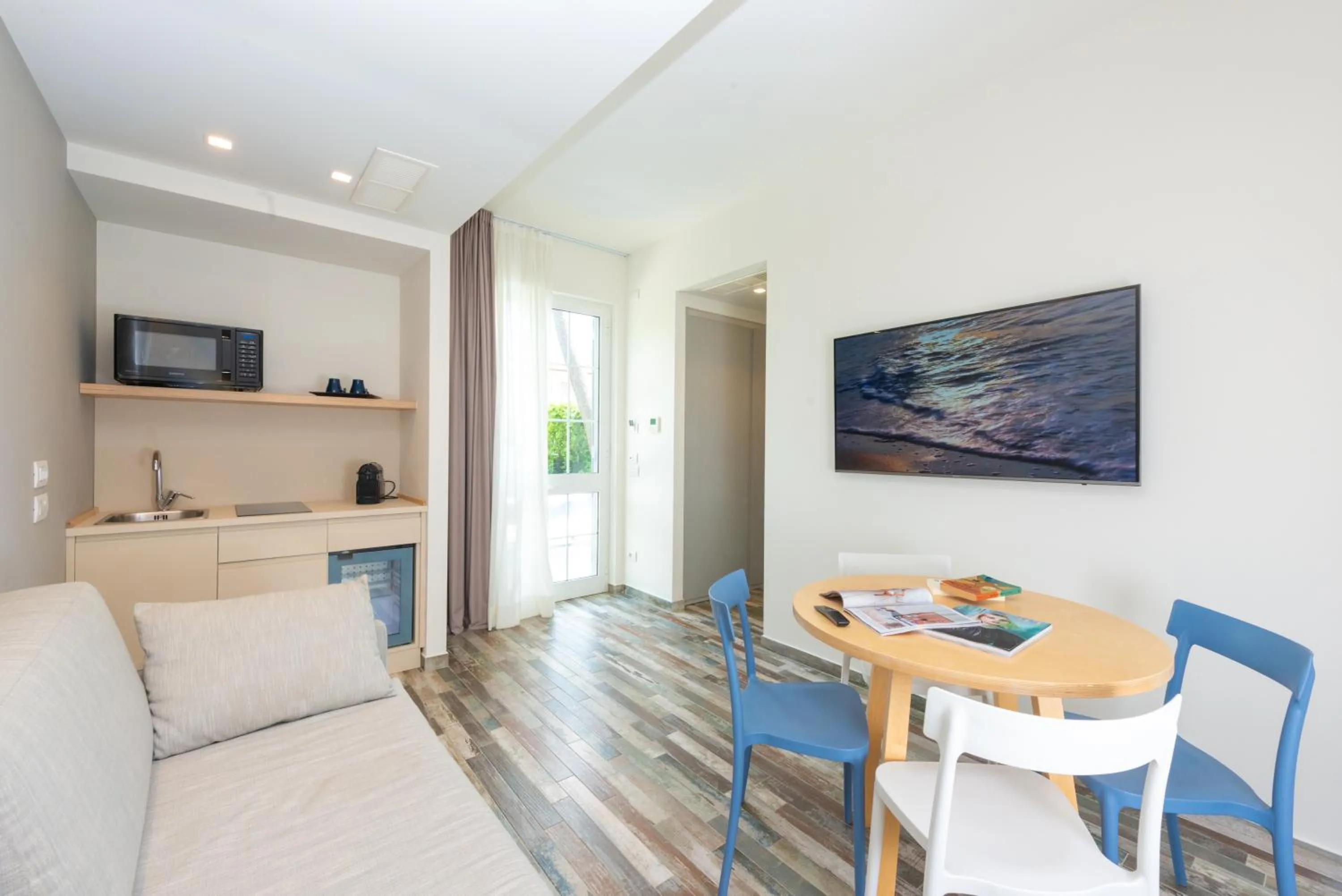 Living room in L'Alba Hotel