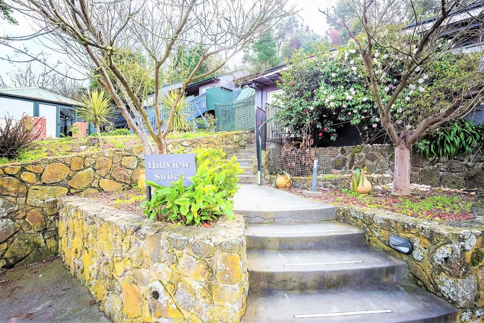 Facade/entrance in Eltham Gateway Hotel & Conference Centre