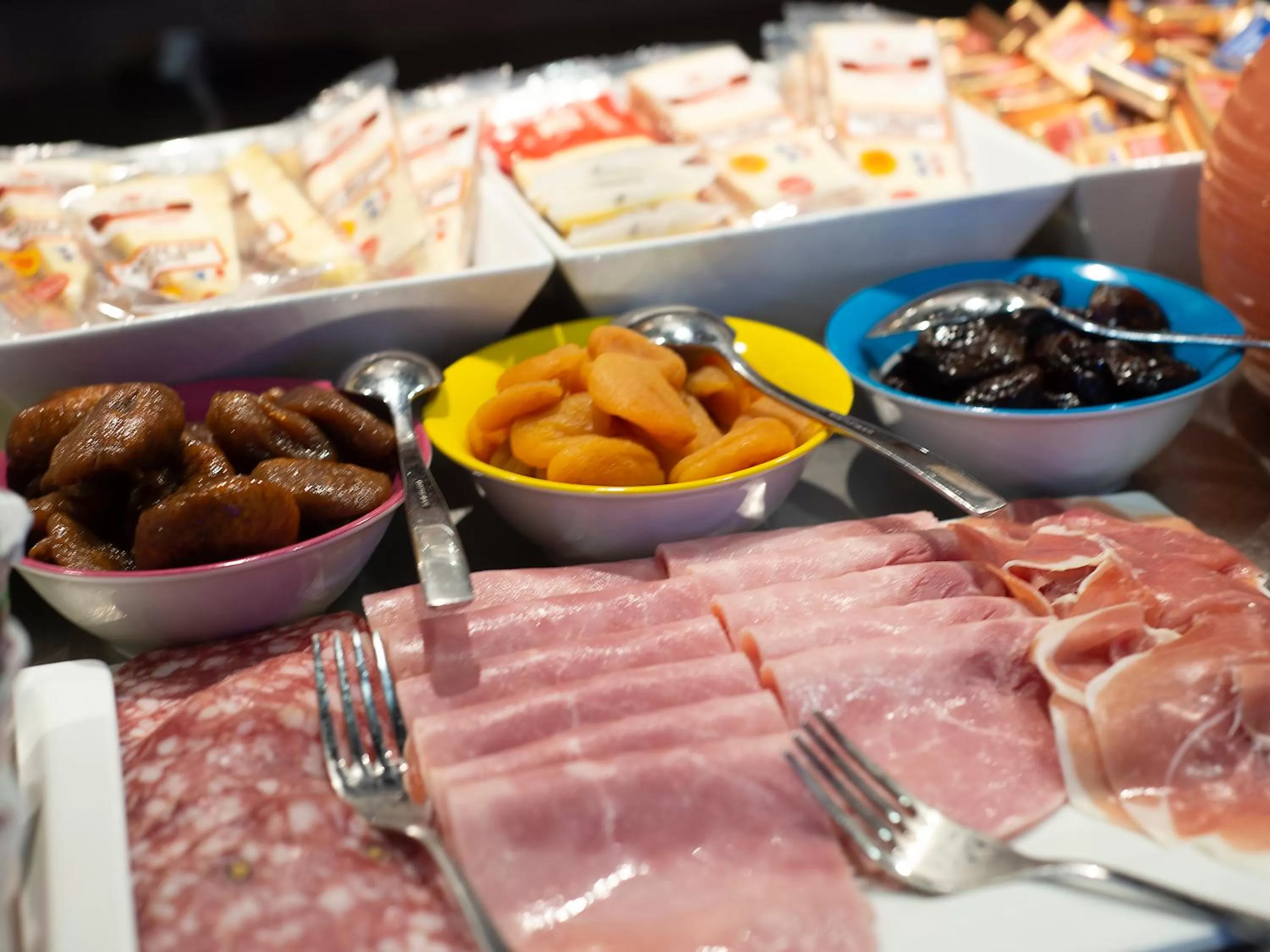 Food and drinks in Kyriad Hotel Clermont Ferrand Centre