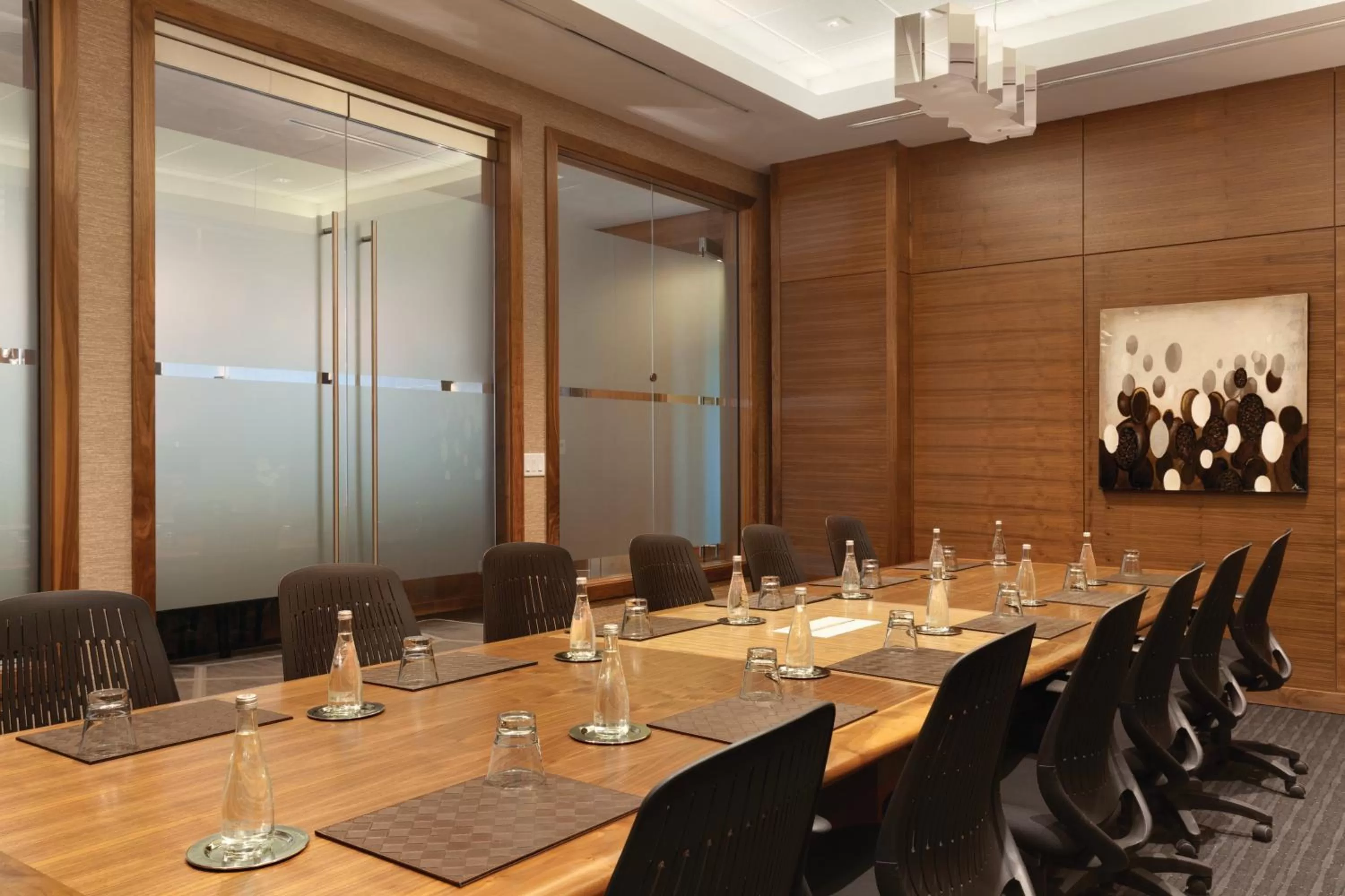 Business facilities in Radisson Hotel & Conference Centre Calgary Airport