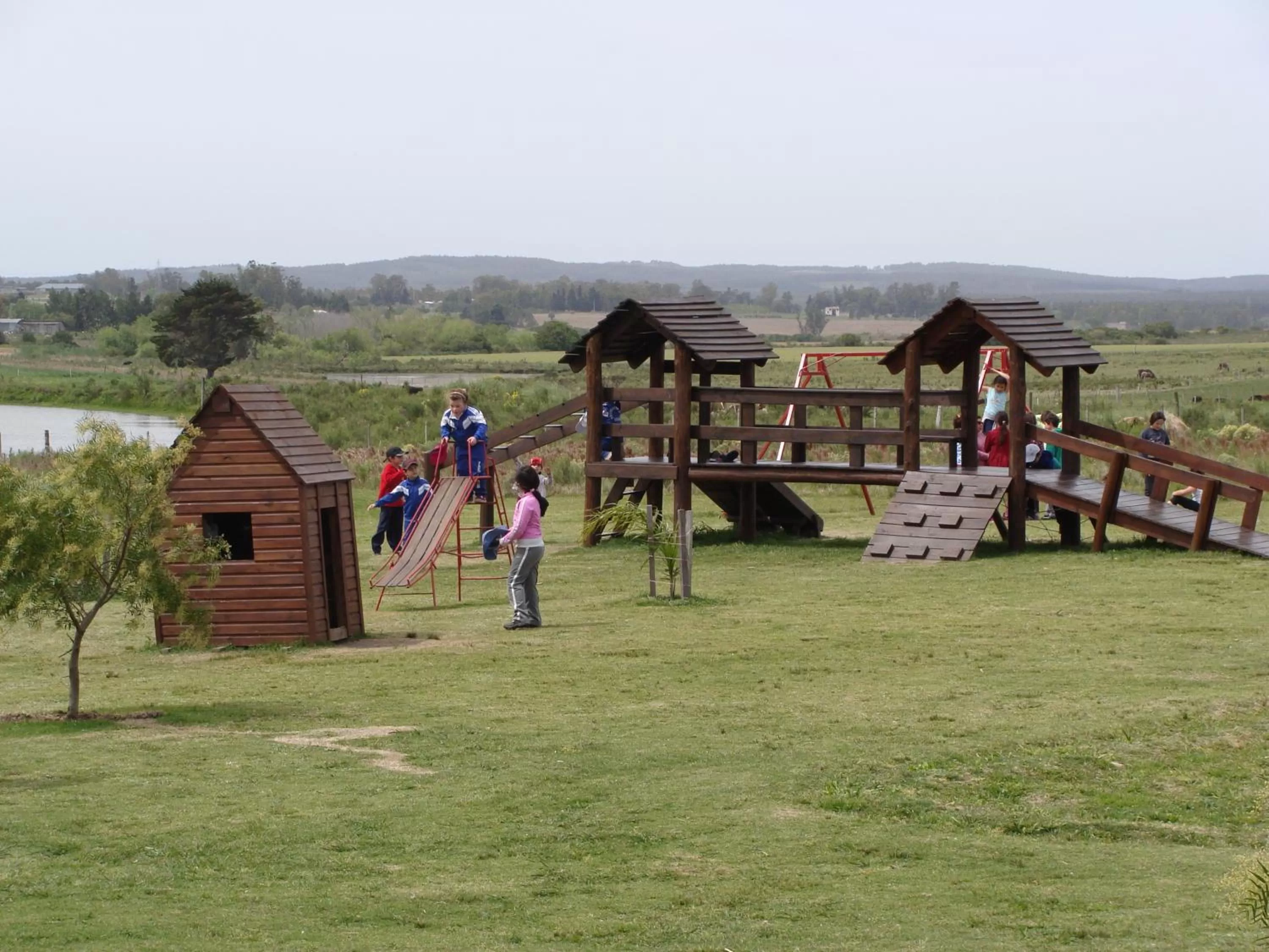 Children play ground in Estancia Renacimiento