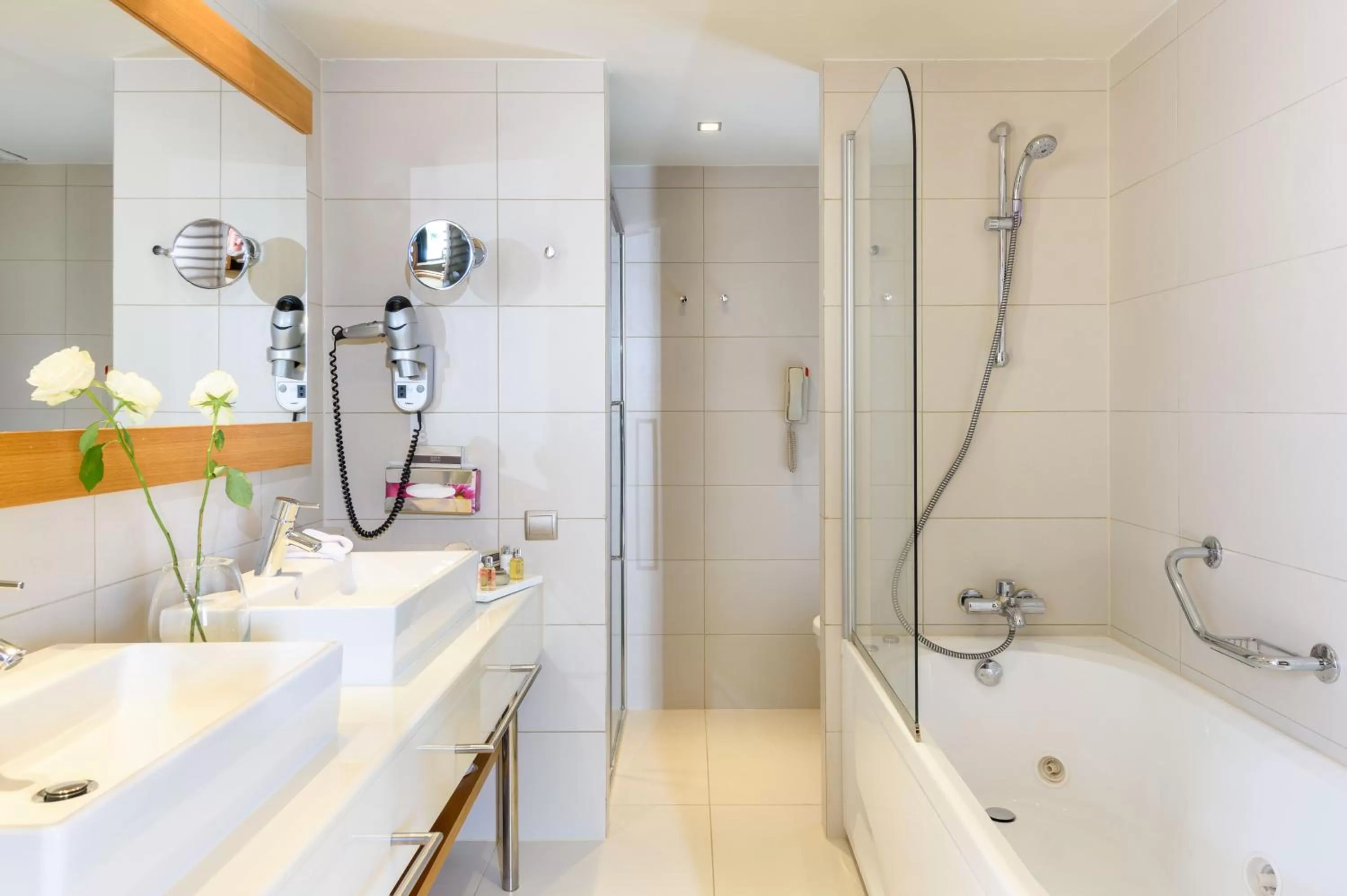 Toilet in Alexander Beach Hotel & Spa