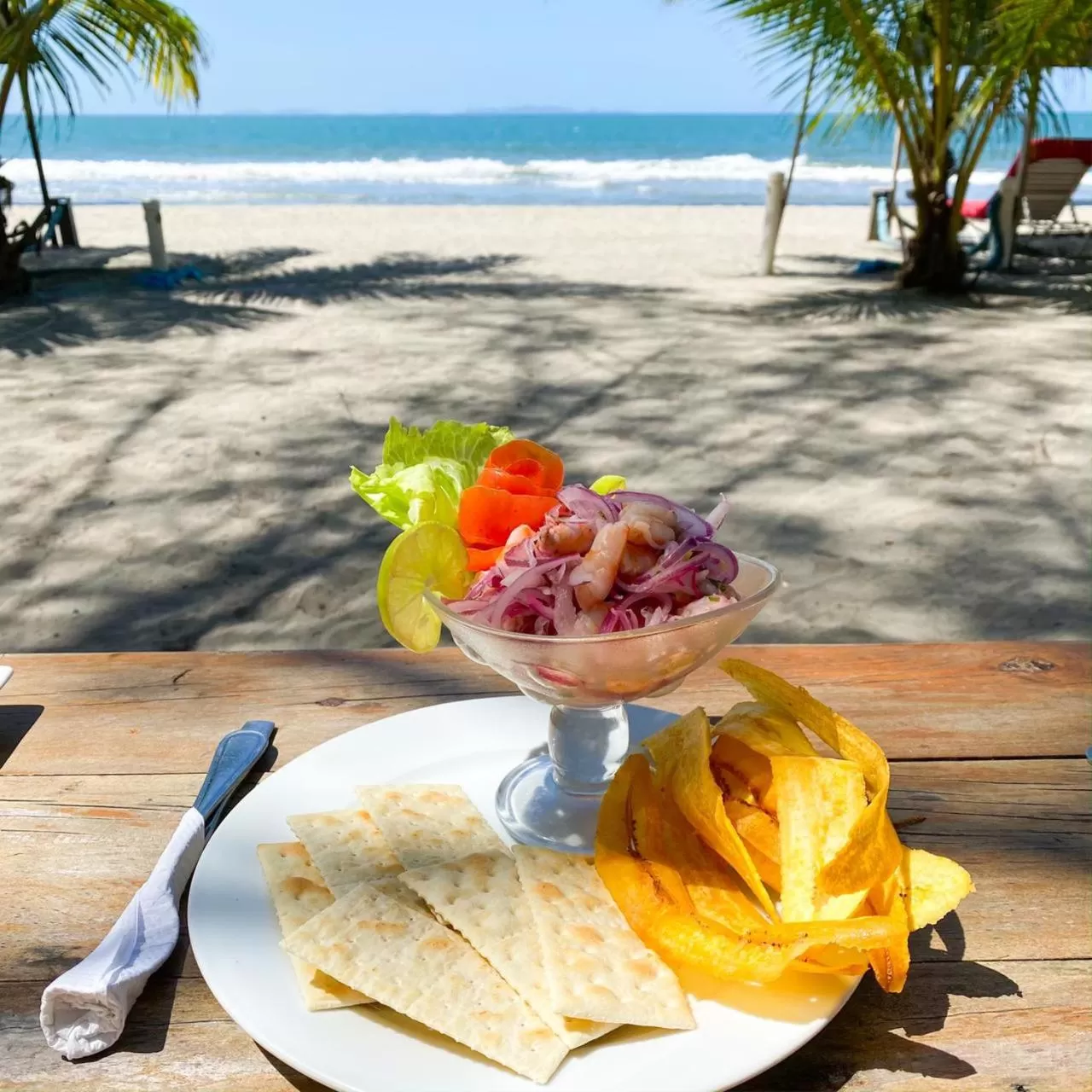Food and drinks in La Ensenada Beach Resort