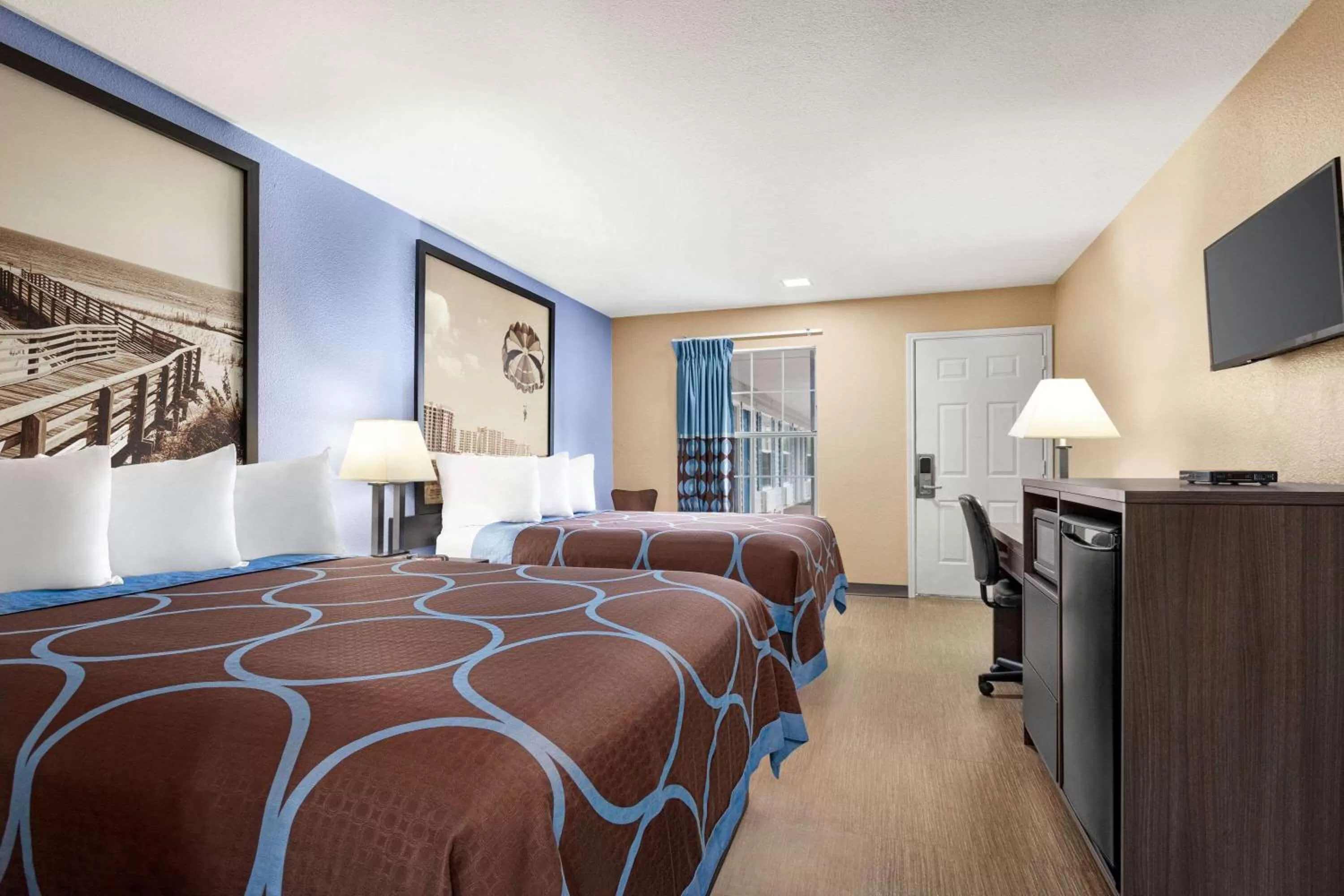 Bedroom, Bed in Super 8 by Wyndham Foley