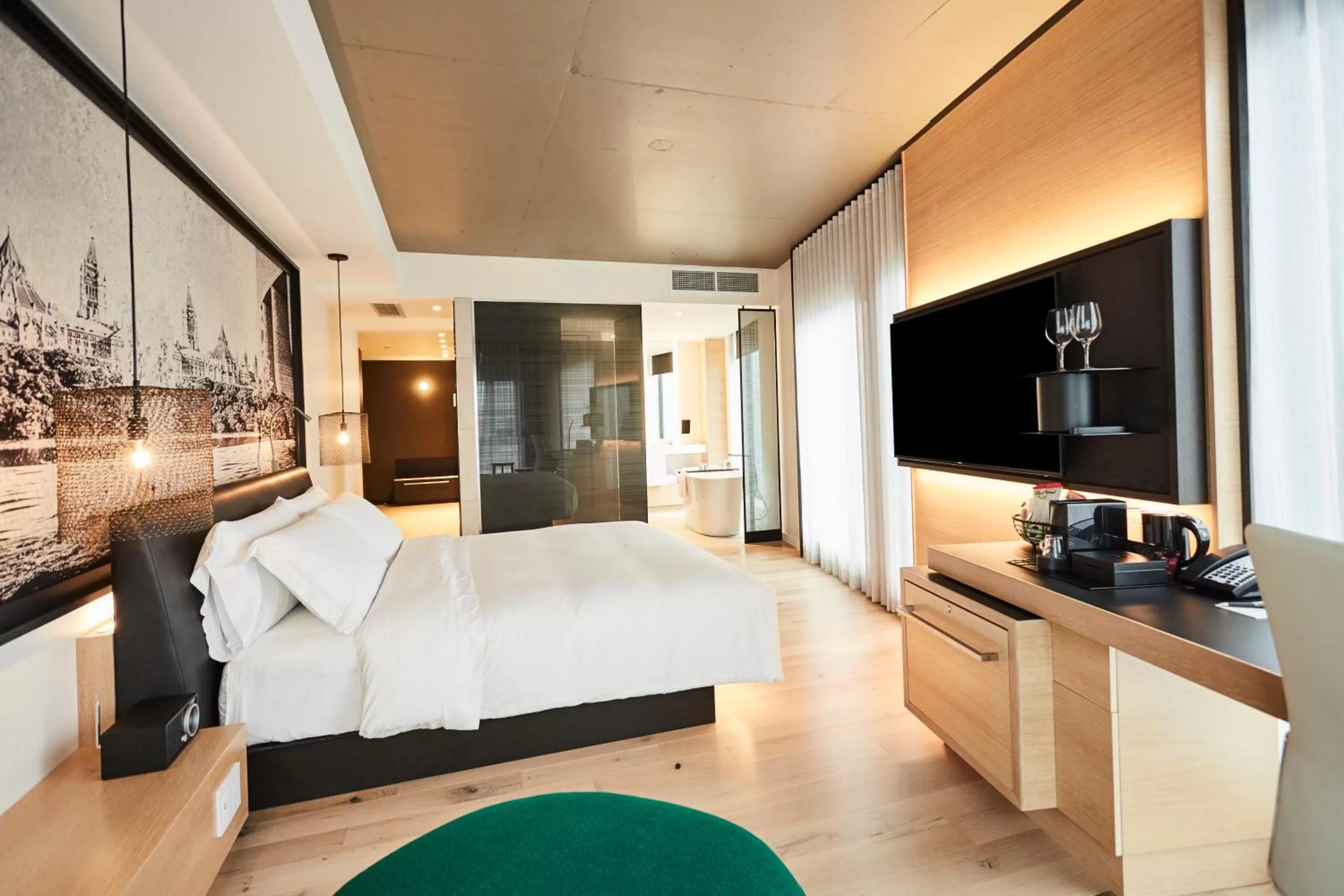 Shower, Bed in Le Germain Hotel Ottawa