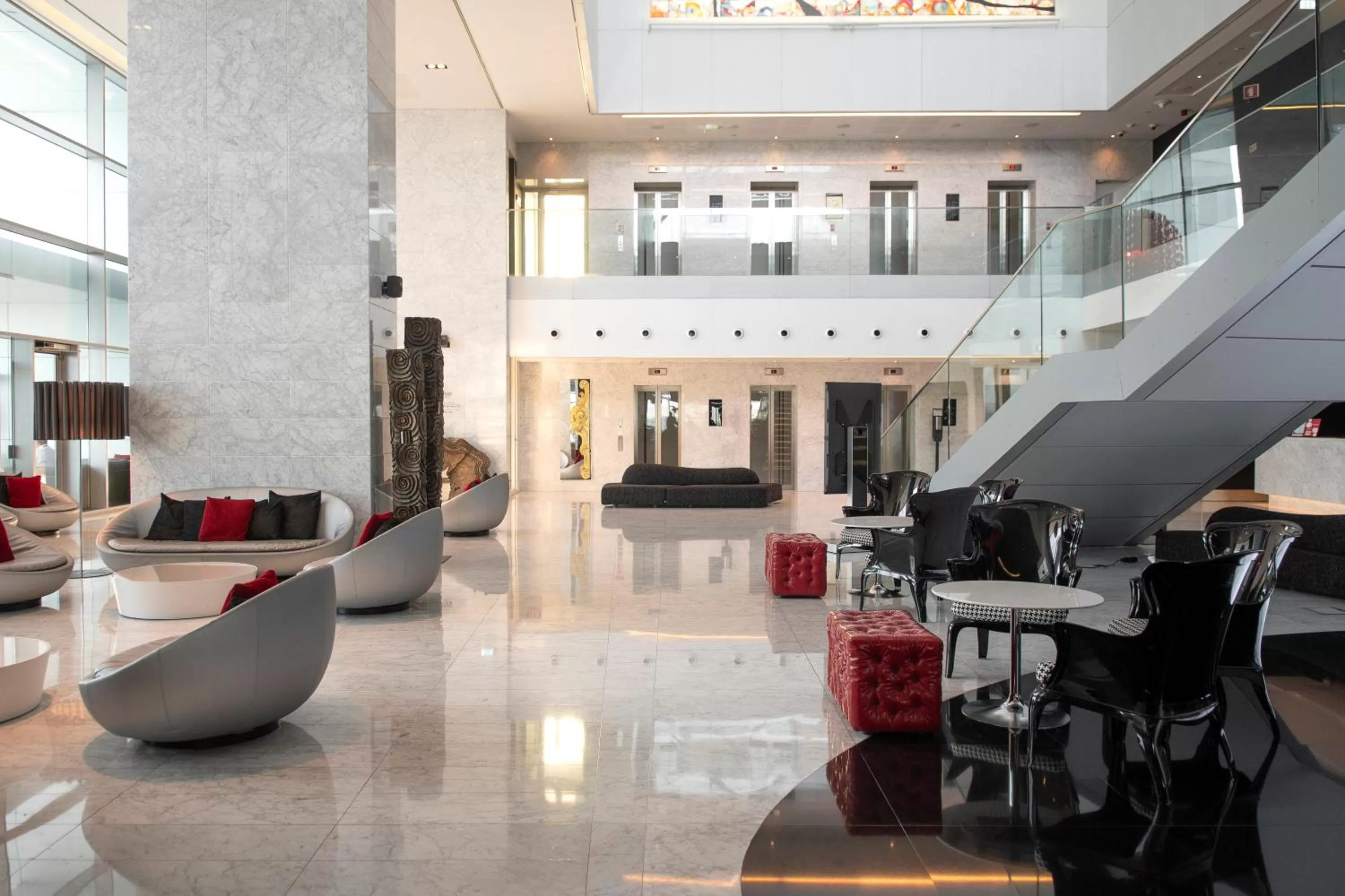 Lobby or reception in MYRIAD by SANA Hotels