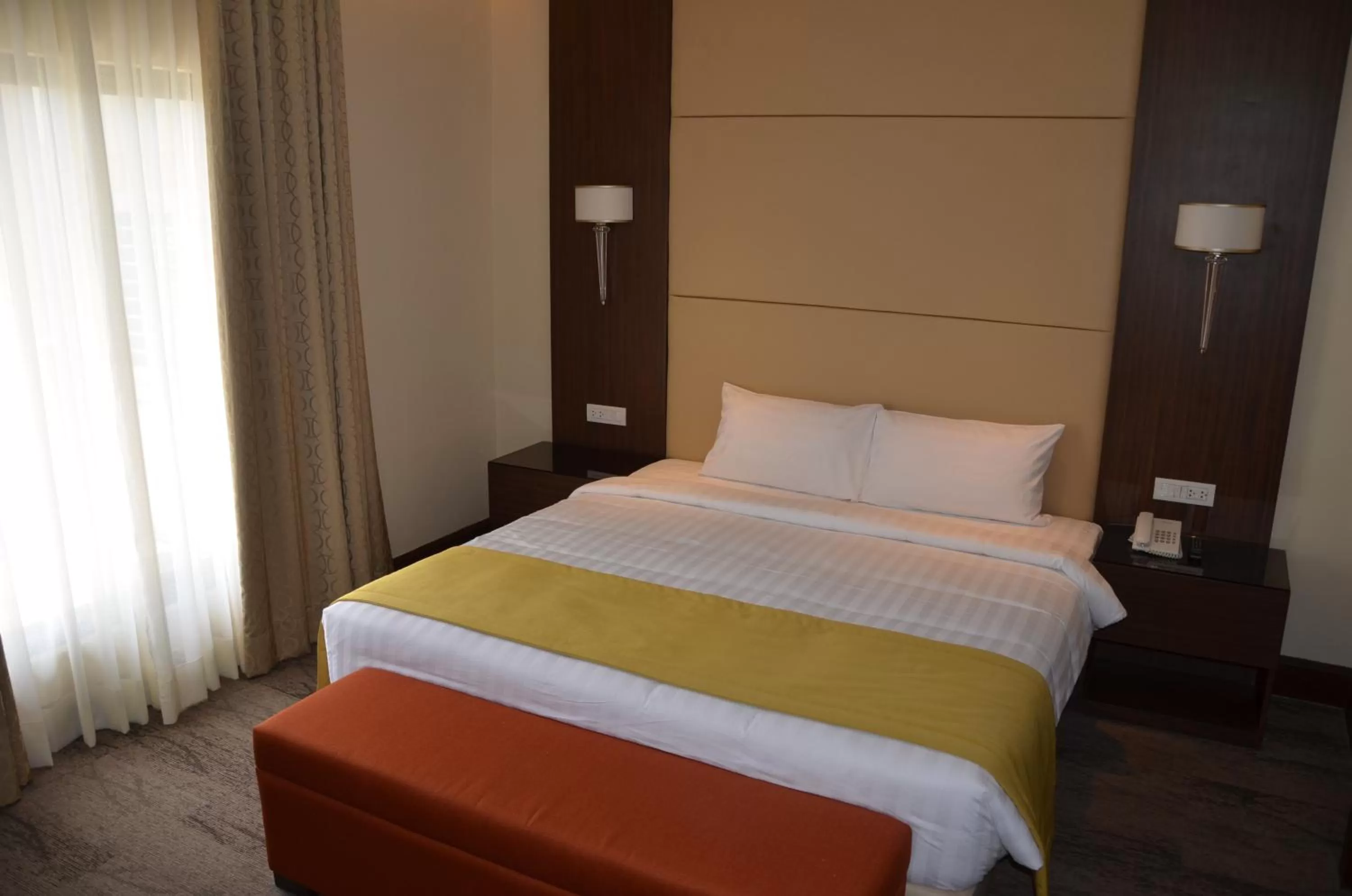 Bedroom, Bed in Hotel Monticello Tagaytay