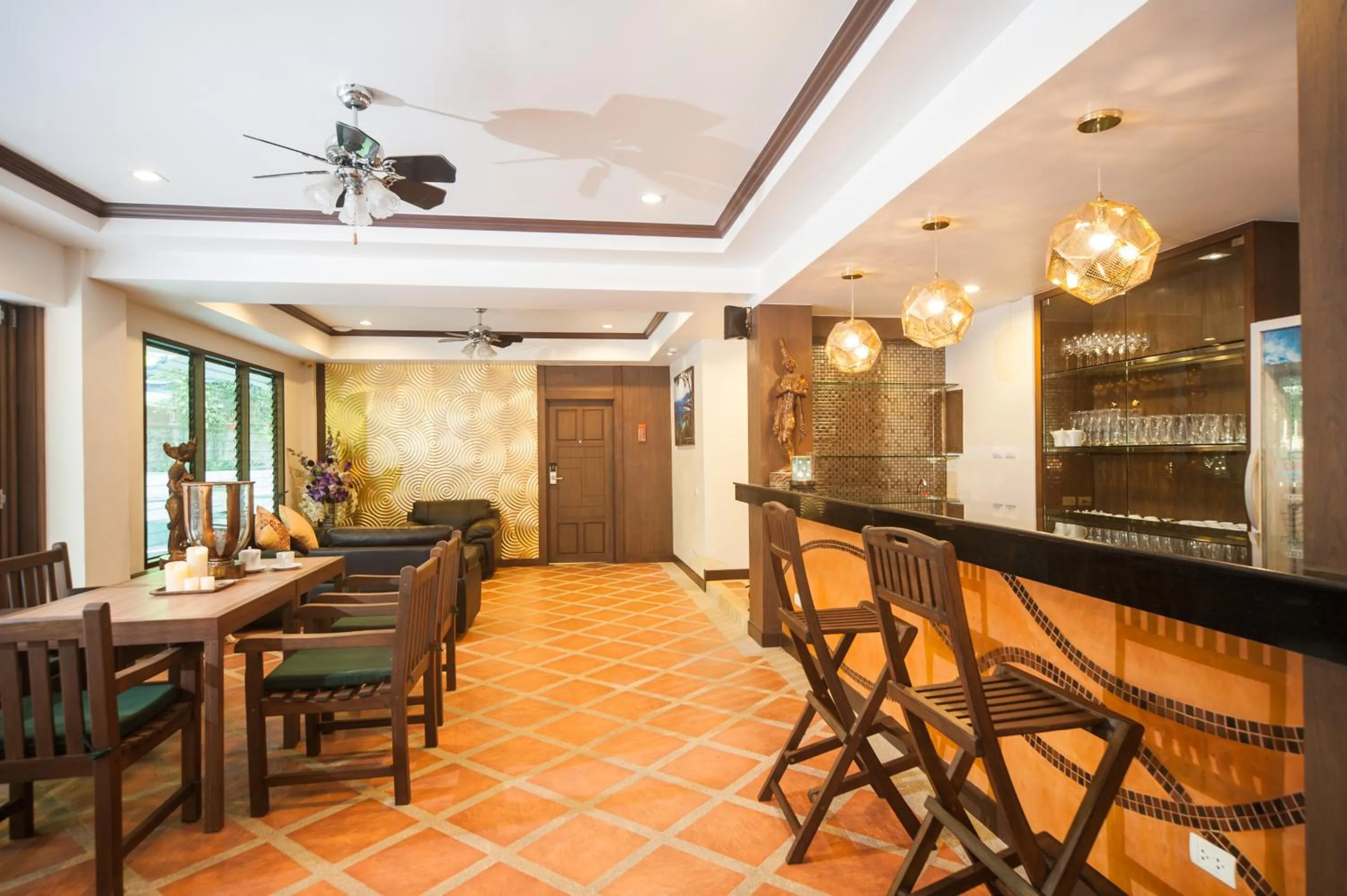 Lobby or reception in Ratana Hill Patong