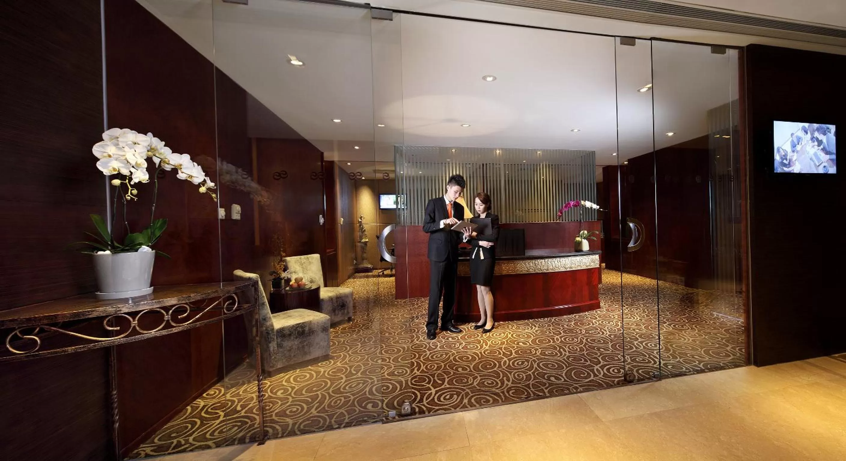 Business facilities in The Eton Hotel Shanghai