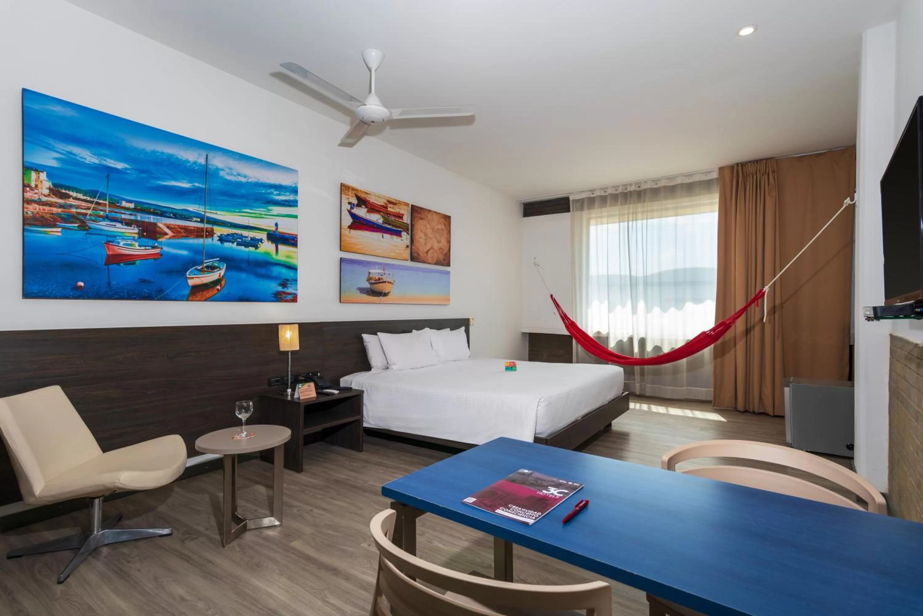 Bed in Pop Art Hotel CLC Puerto Mamonal Cartagena