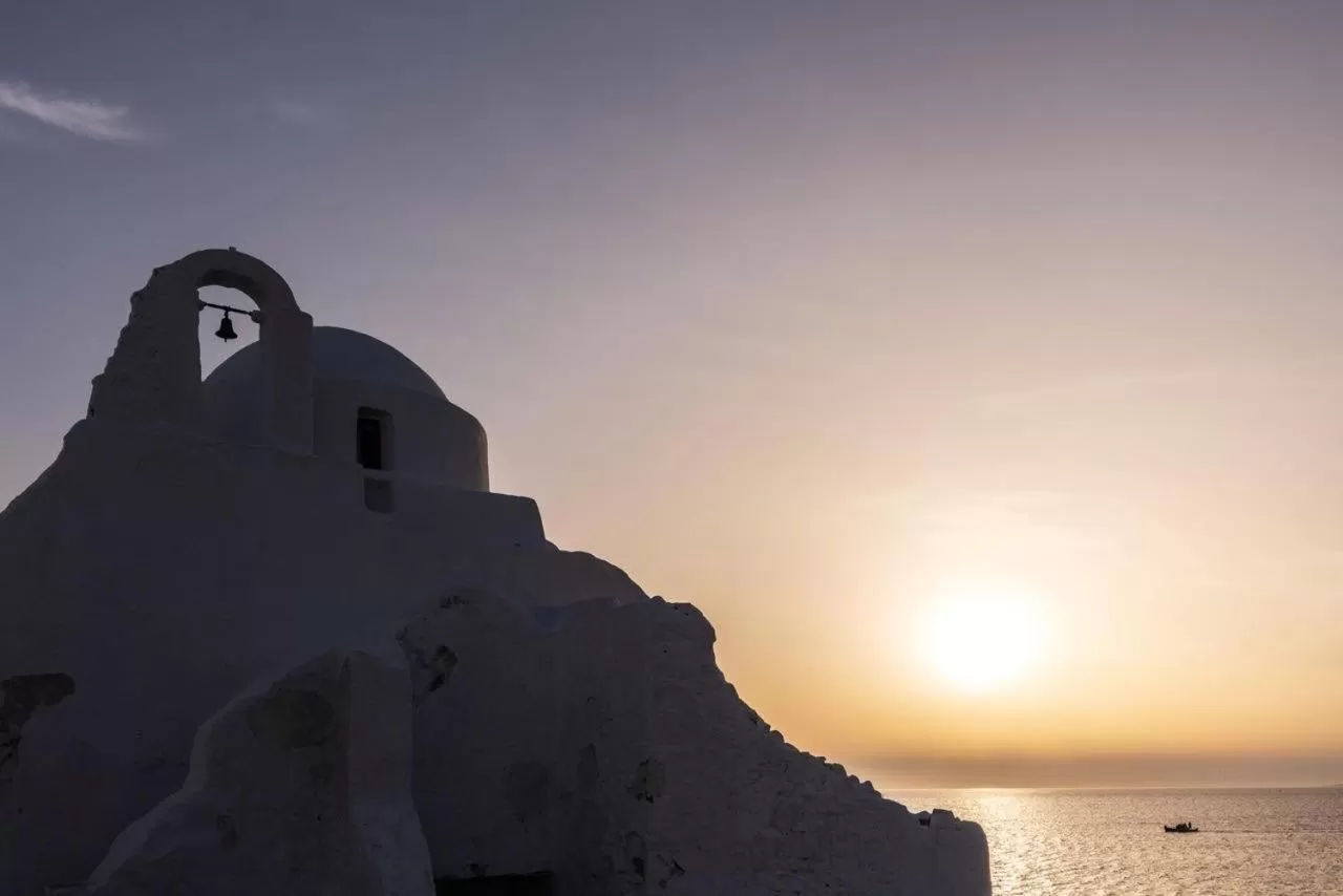 Sunset Paraportiani Rooms