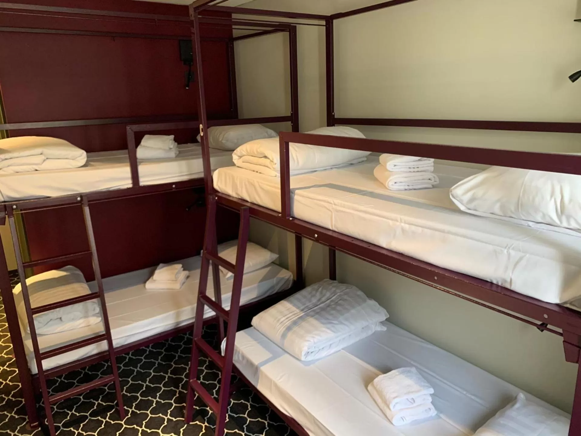 bunk bed, Bed in Safestay Brussels Grand Place