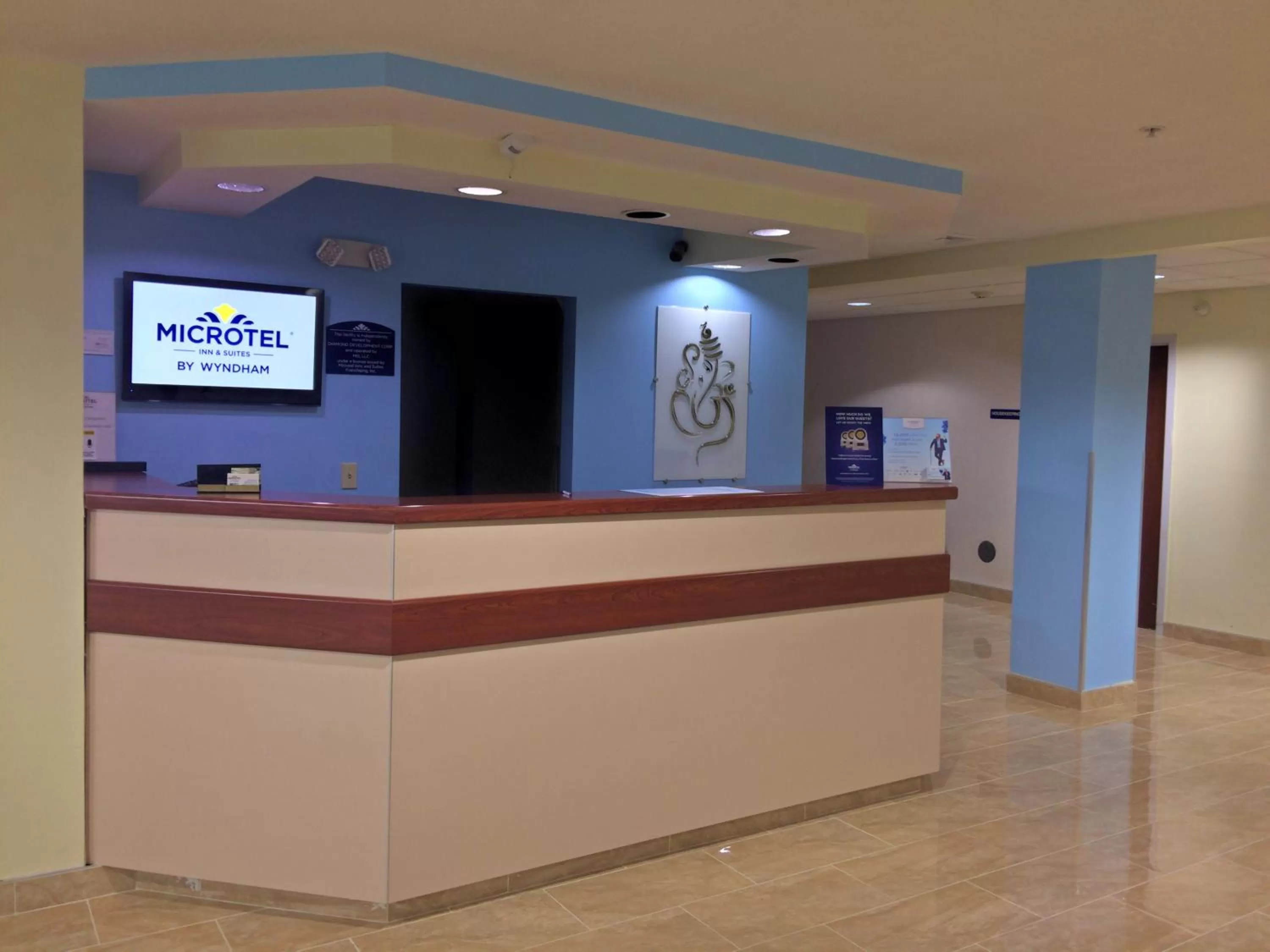 Lobby or reception in Microtel Inn & Suites by Wyndham Hagerstown by I-81