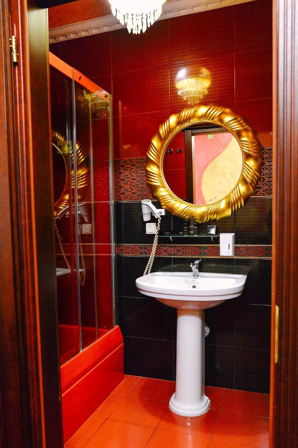 Viktoriya Family Hotel Restaurant complex