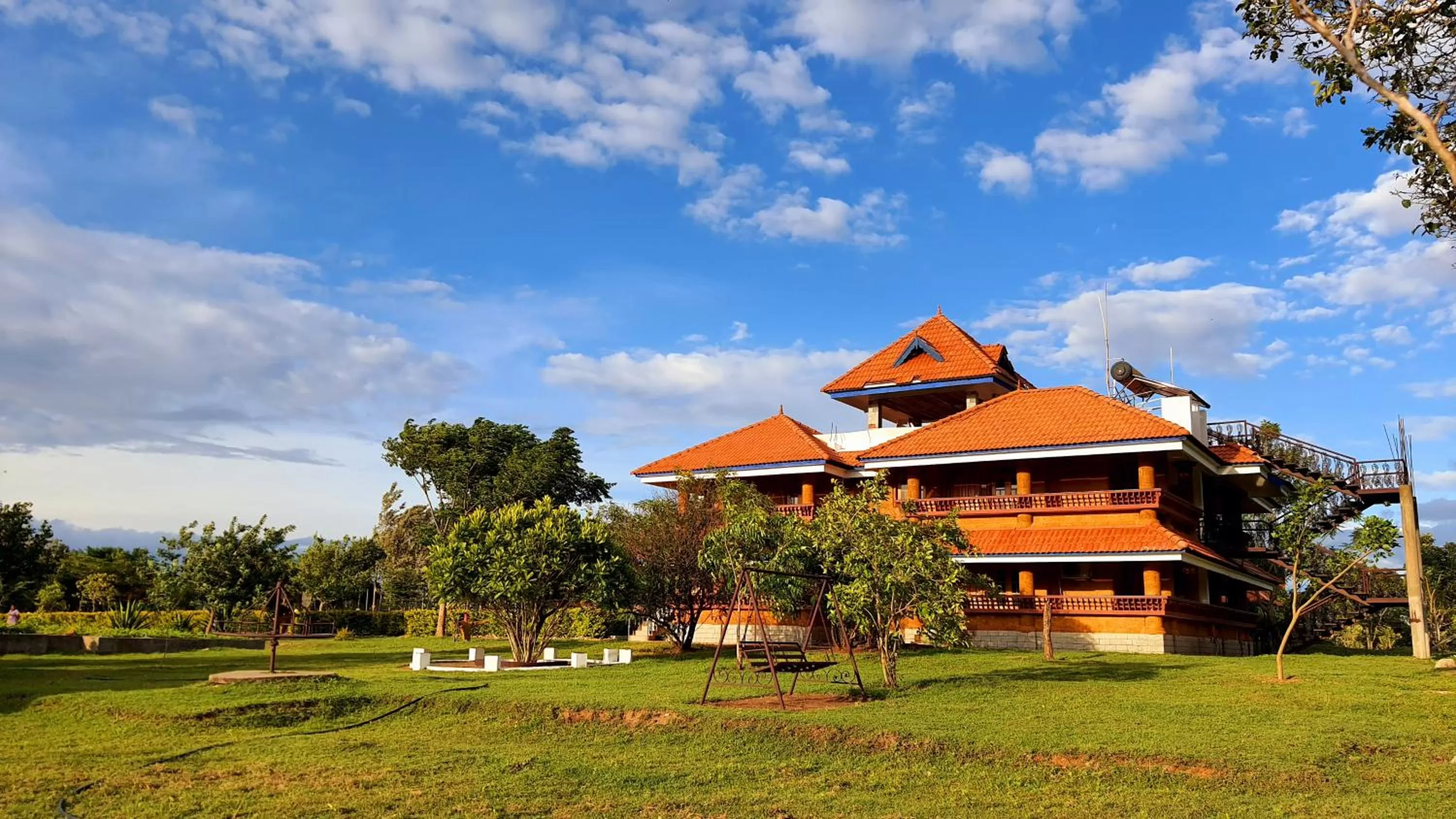 Facade/entrance in Avadale Masinagudi - Stag Groups Not Allowed