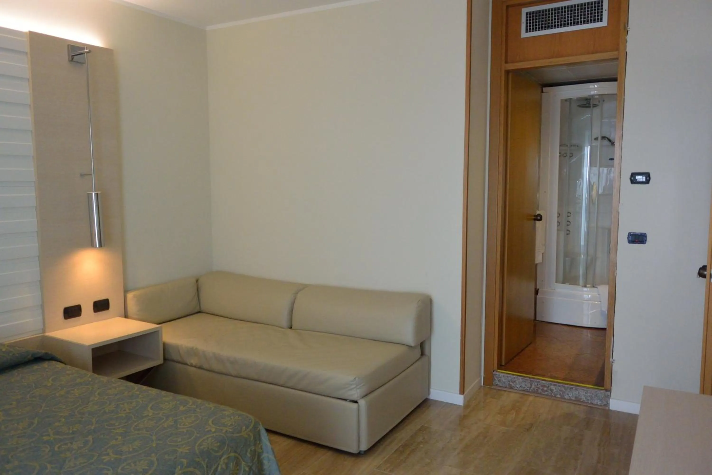 Seating area in Hotel Columbus