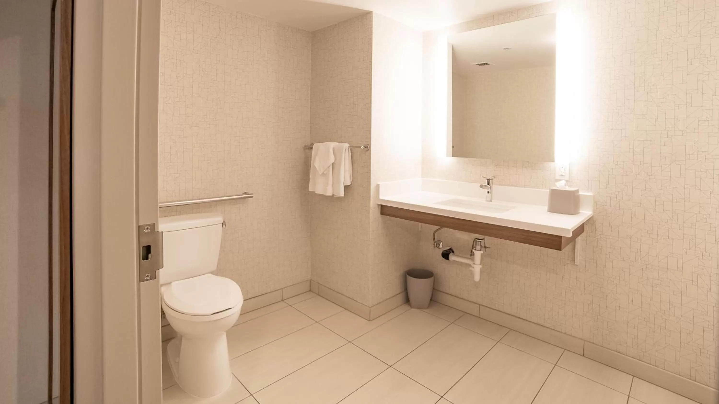 Bathroom in Holiday Inn Express Porterville by IHG
