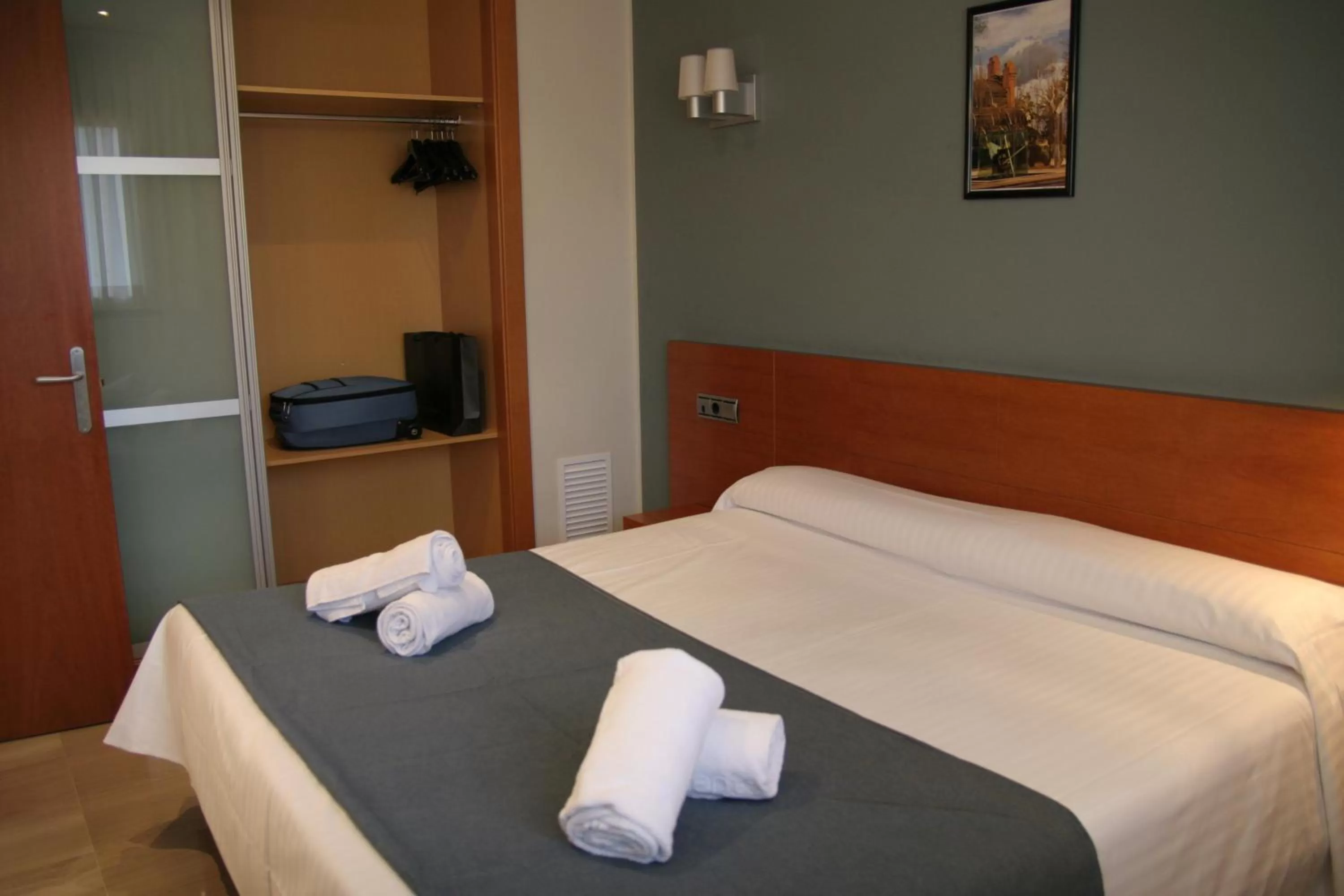 Bed in Apartaments Independencia