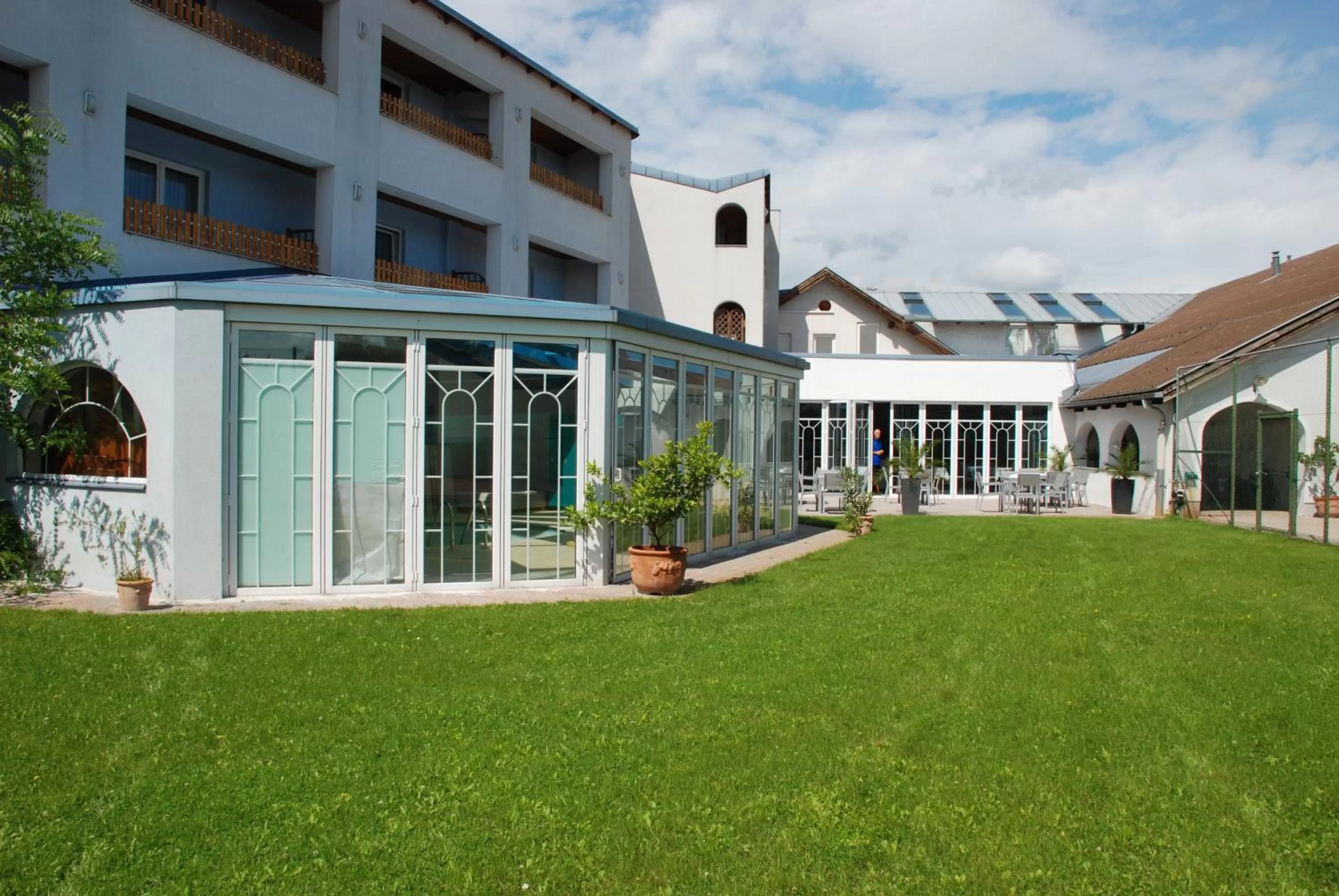 Garden in Sporthotel Podersdorf