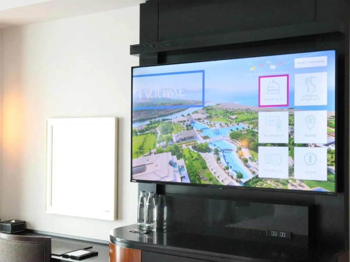 TV and multimedia in Hilton Yokohama