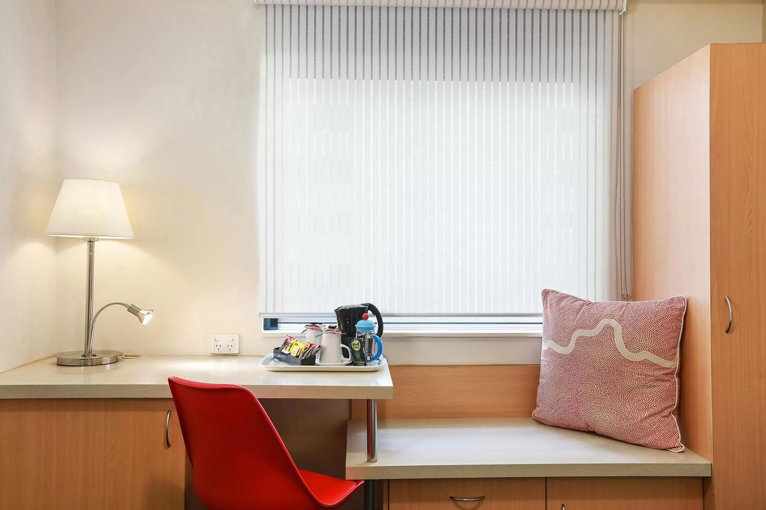 Standard Room With Three Single Beds in ibis Sydney World Square Standard Room With Three Single Beds in ibis Sydney World Square