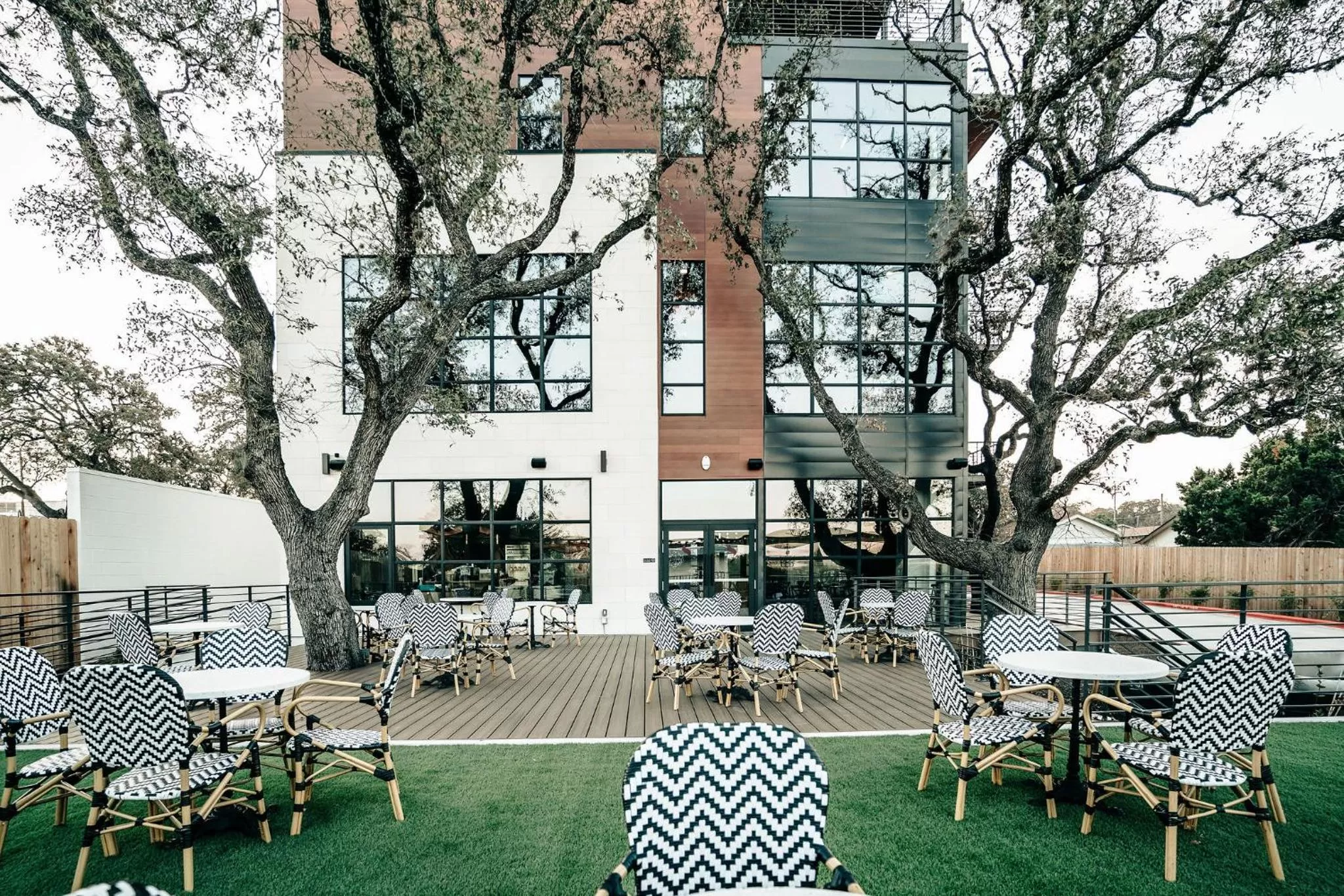 Patio in Colton House Hotel