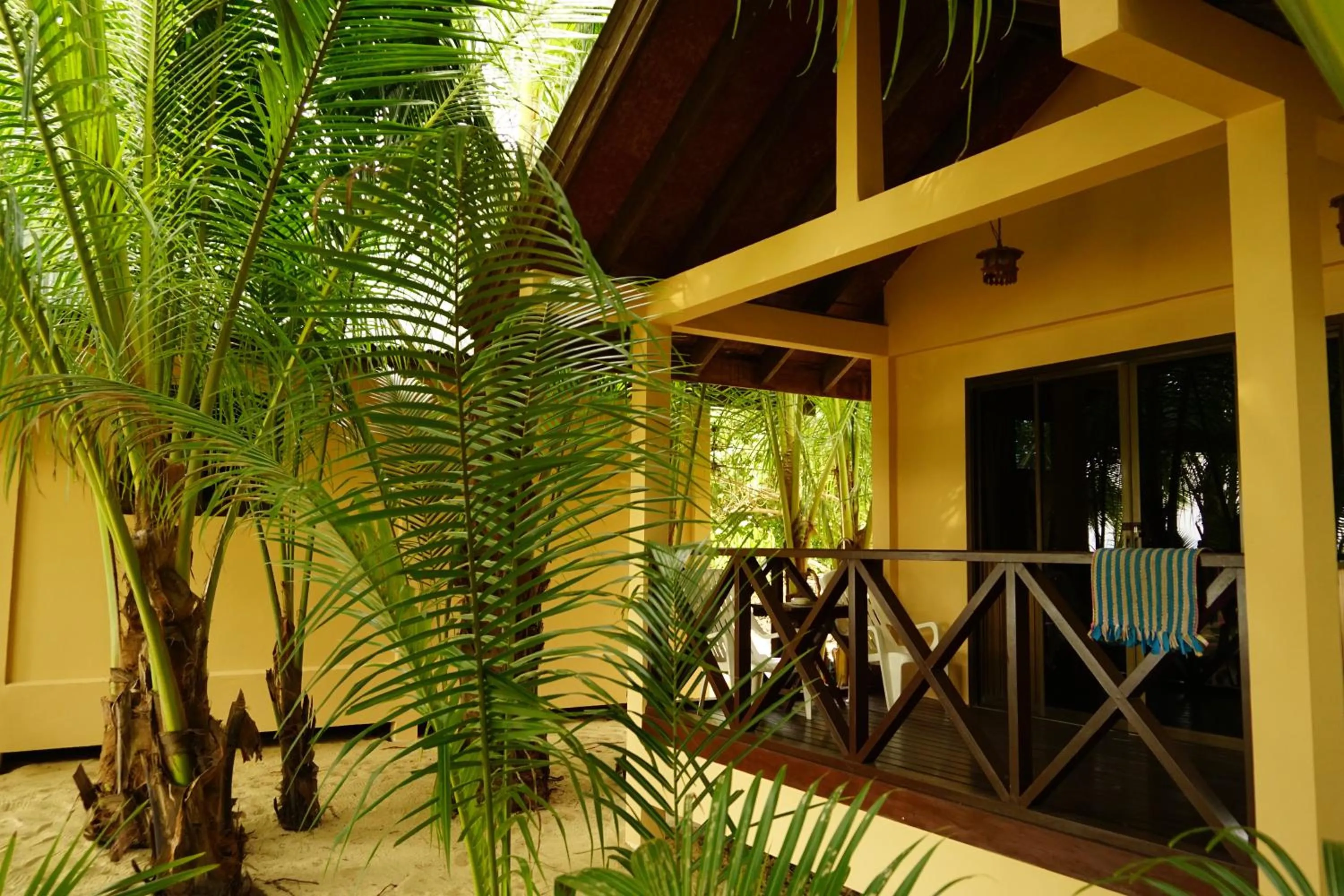 Balcony/Terrace in Moonhut Bungalows