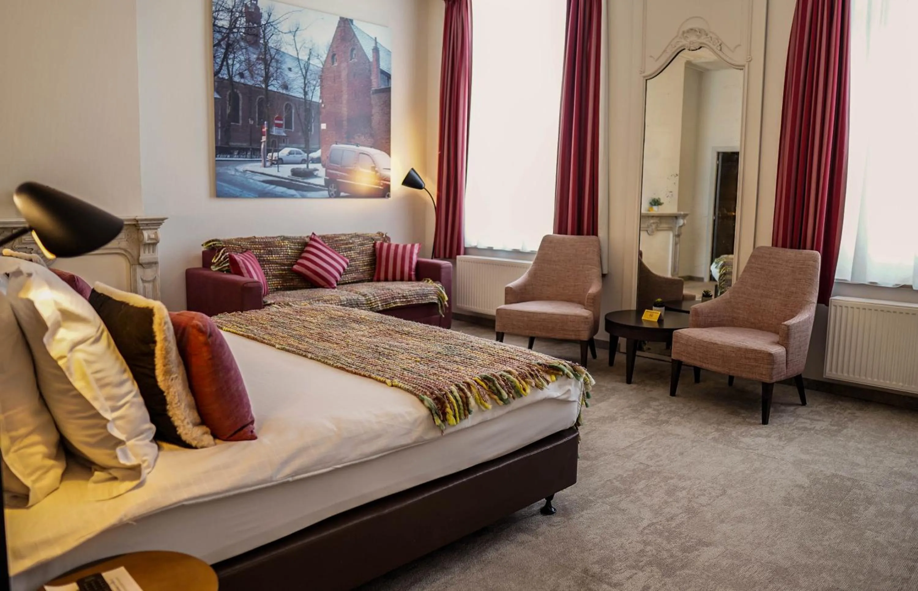 Photo of the whole room, Bed in Hotel Gravensteen