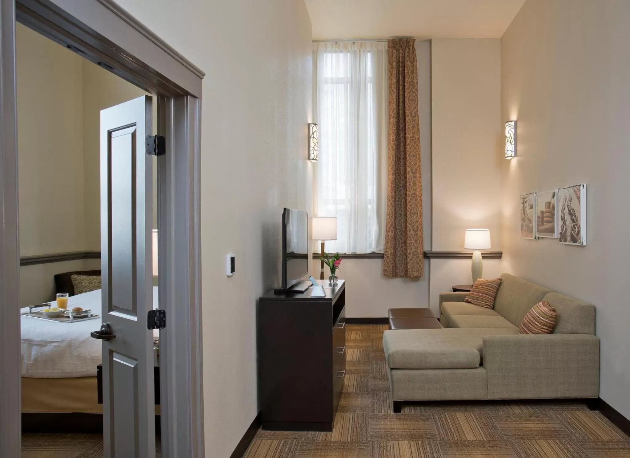 Photo of the whole room, Bed in Staybridge Suites Baltimore - Inner Harbor by IHG