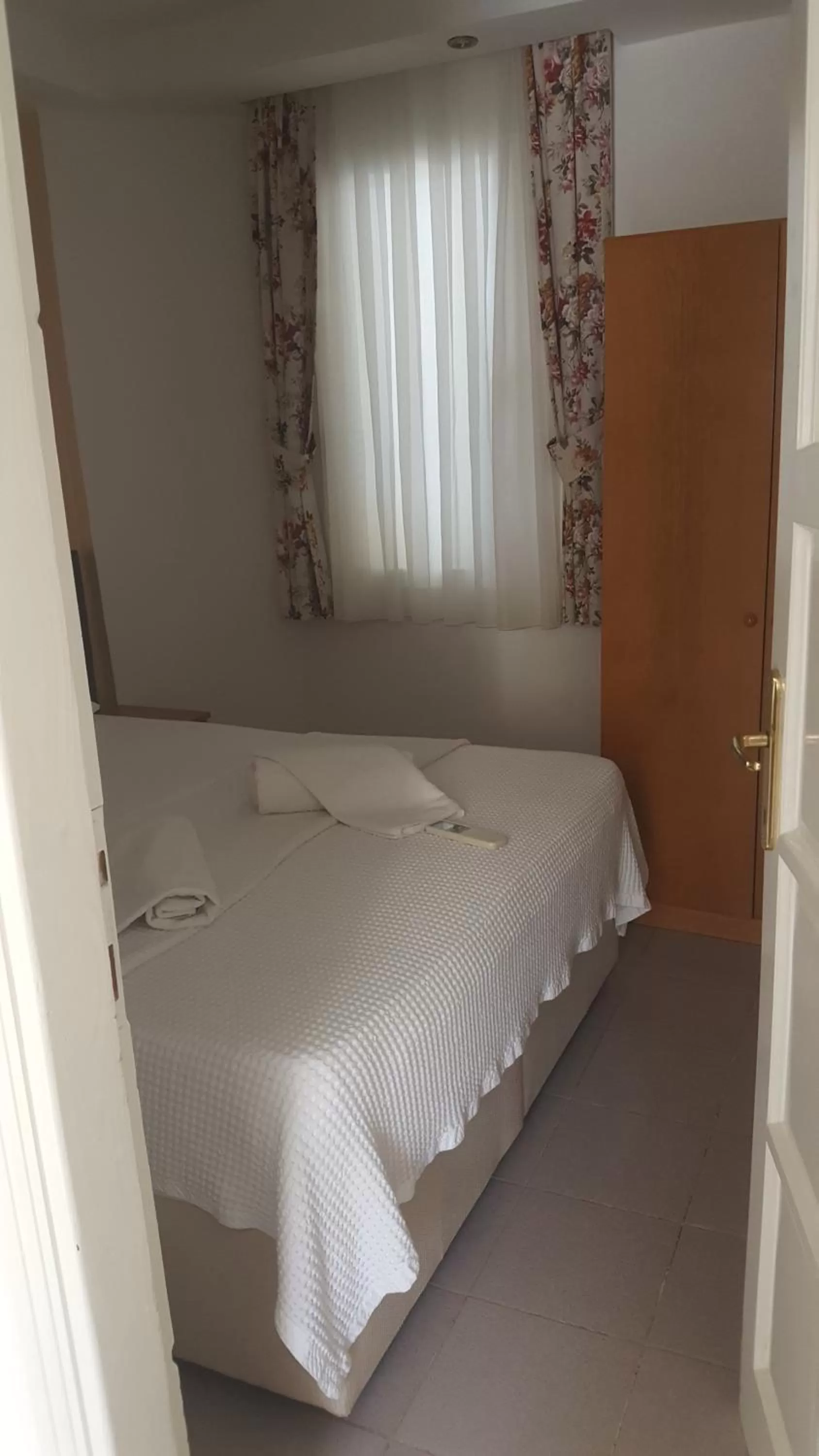 Bed in Sunset Apart Otel