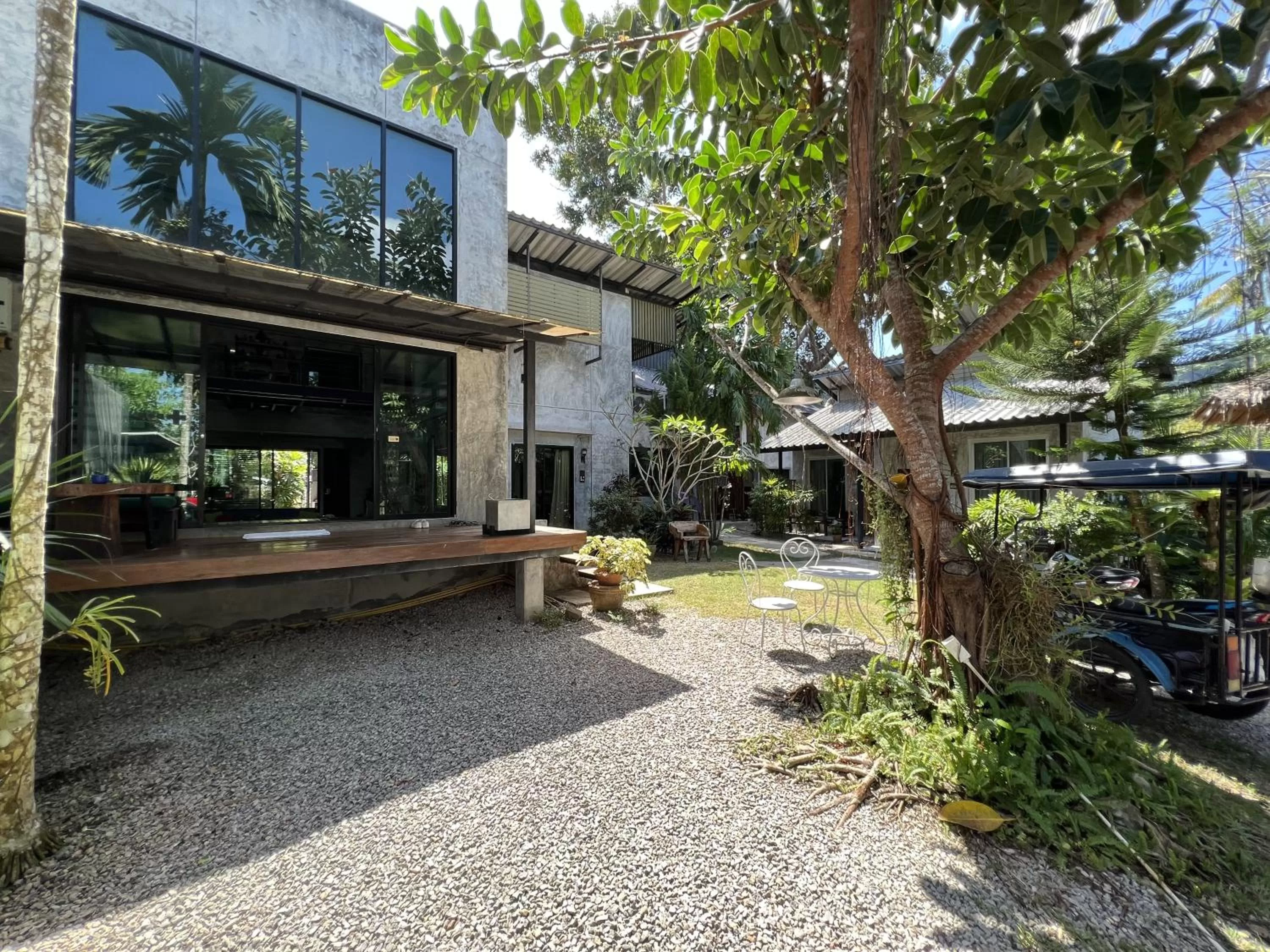 Property building in Aonang Third Place Hometel