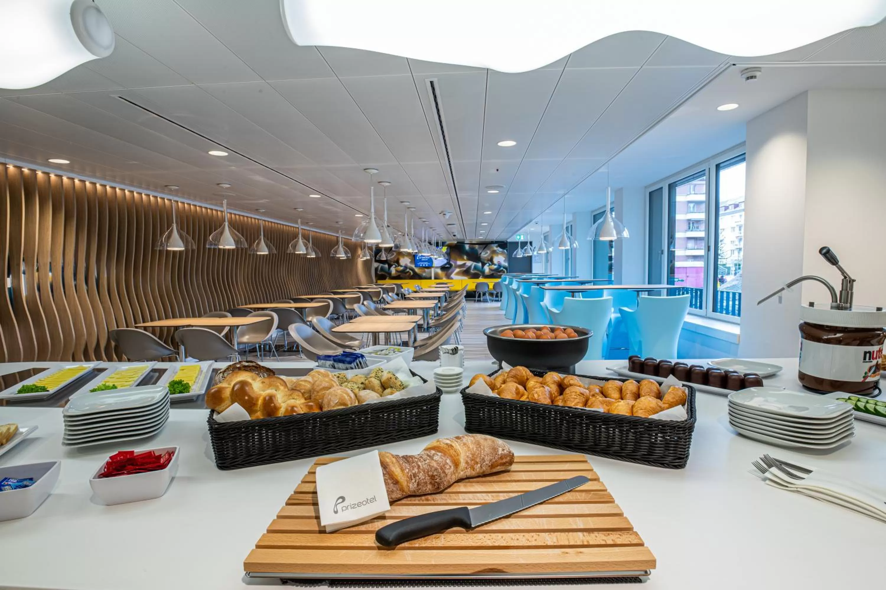 Breakfast in Prize by Radisson, Bern City