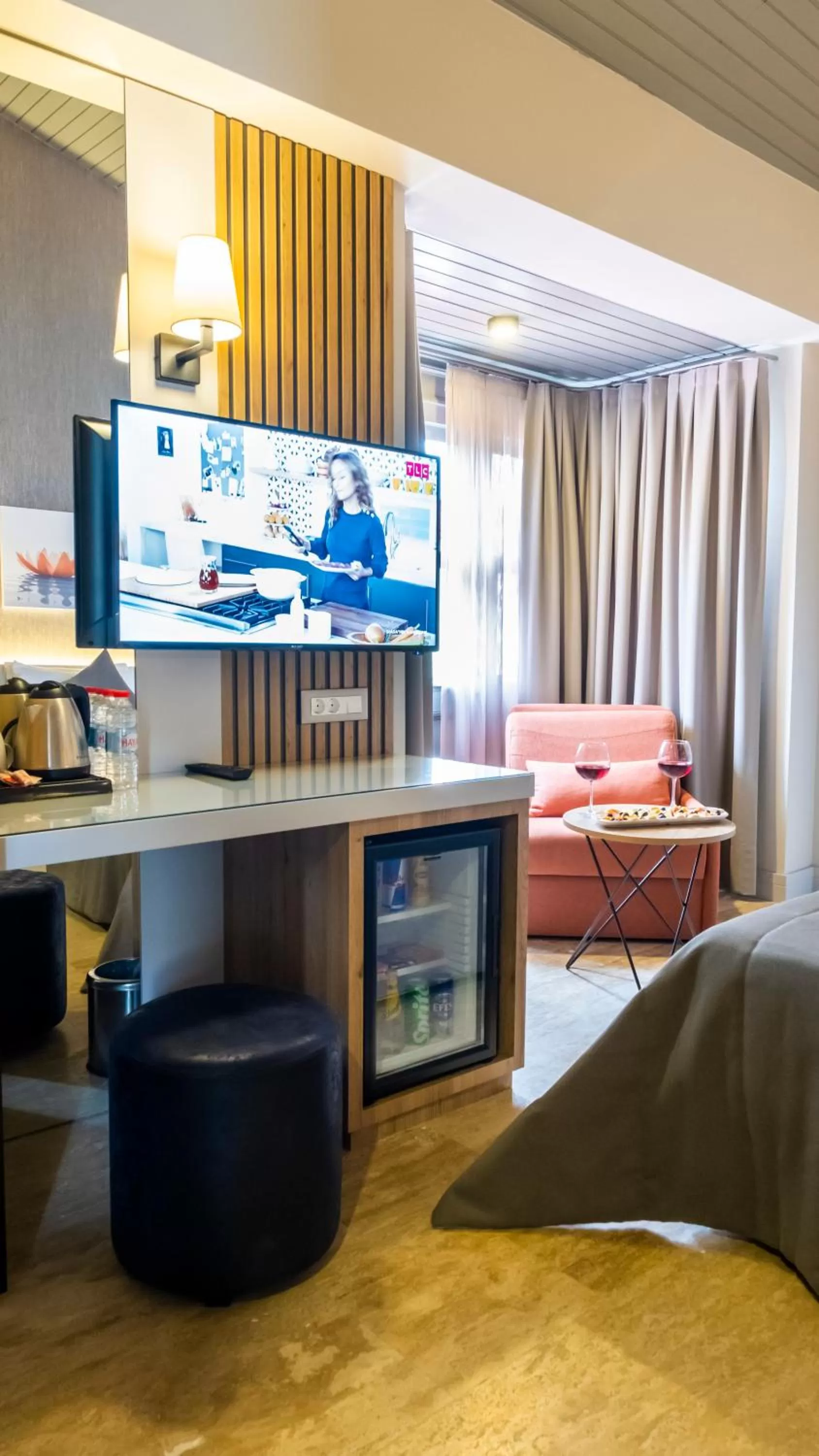 TV/Entertainment Center in Ariel Hotel Alaçatı