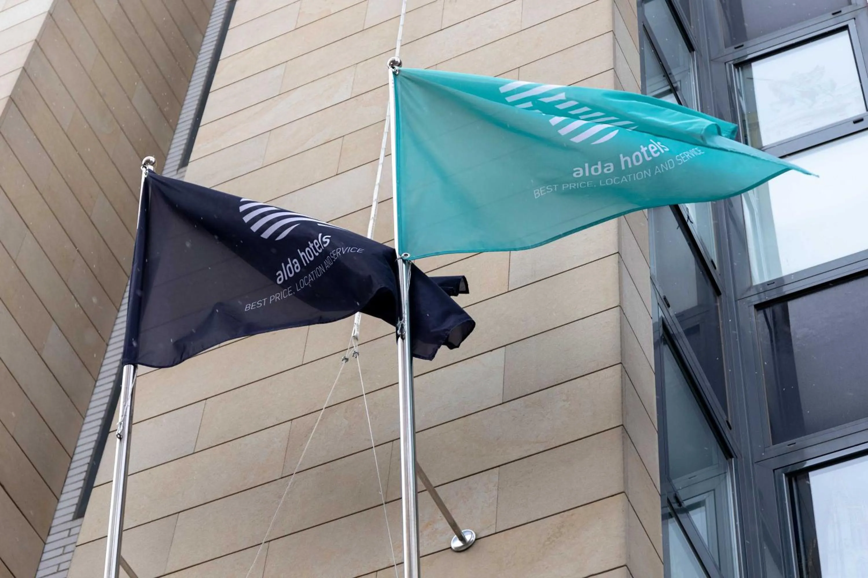 Facade/entrance in Hotel Alda Cardeña