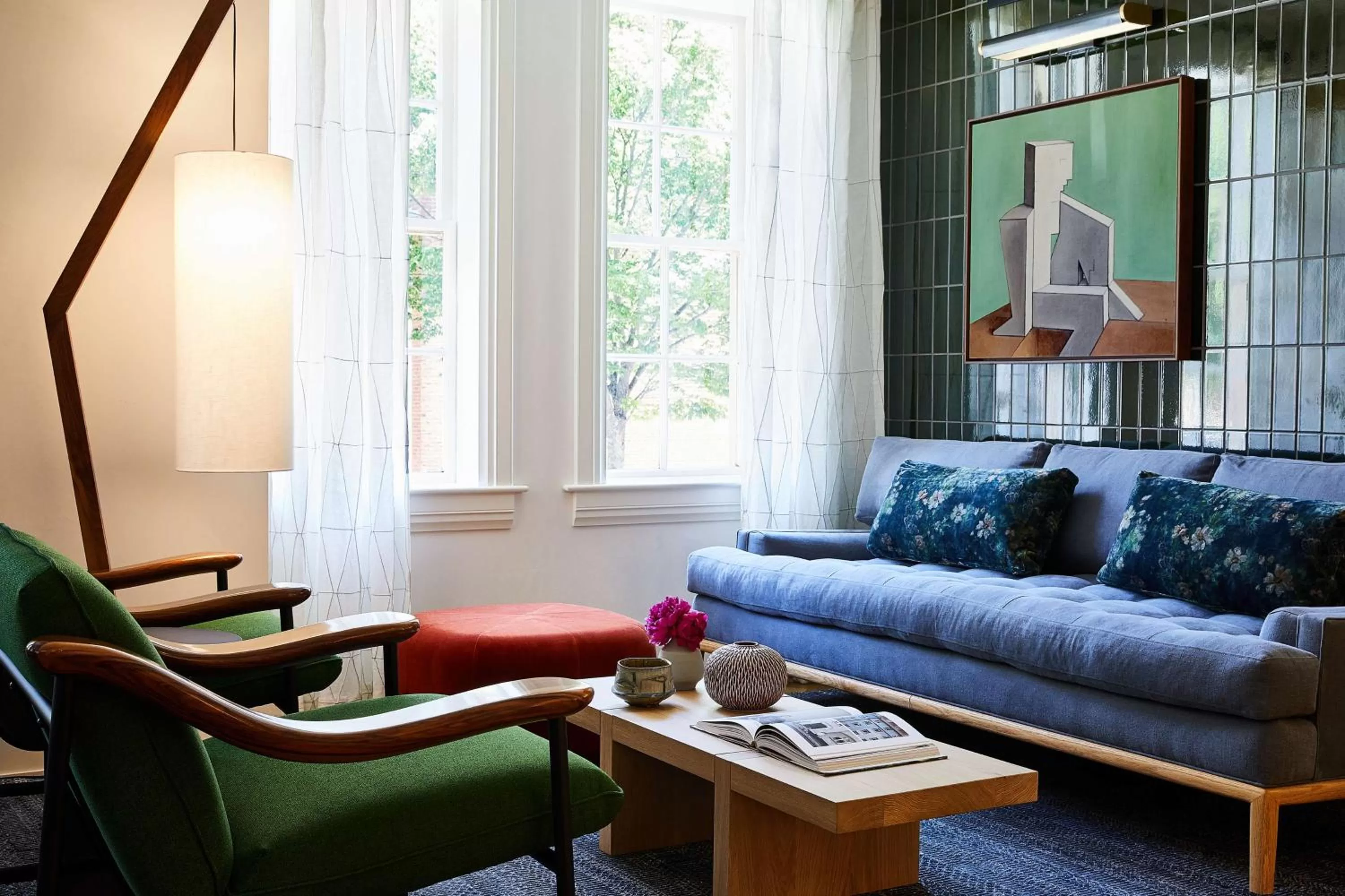 Photo of the whole room in Hotel Revival Baltimore