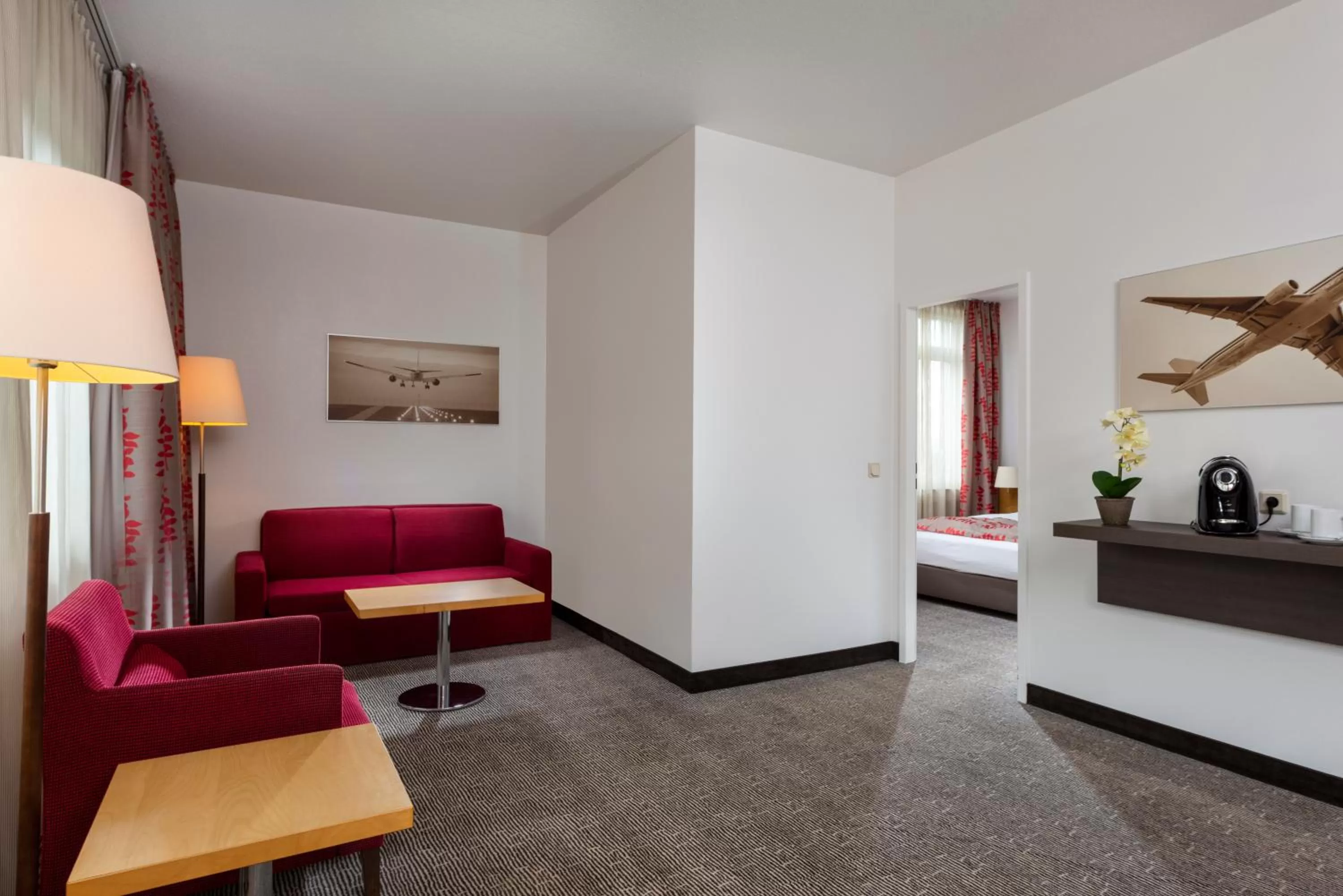 Living room, Bed in Holiday Inn Frankfurt Airport - Neu-Isenburg by IHG