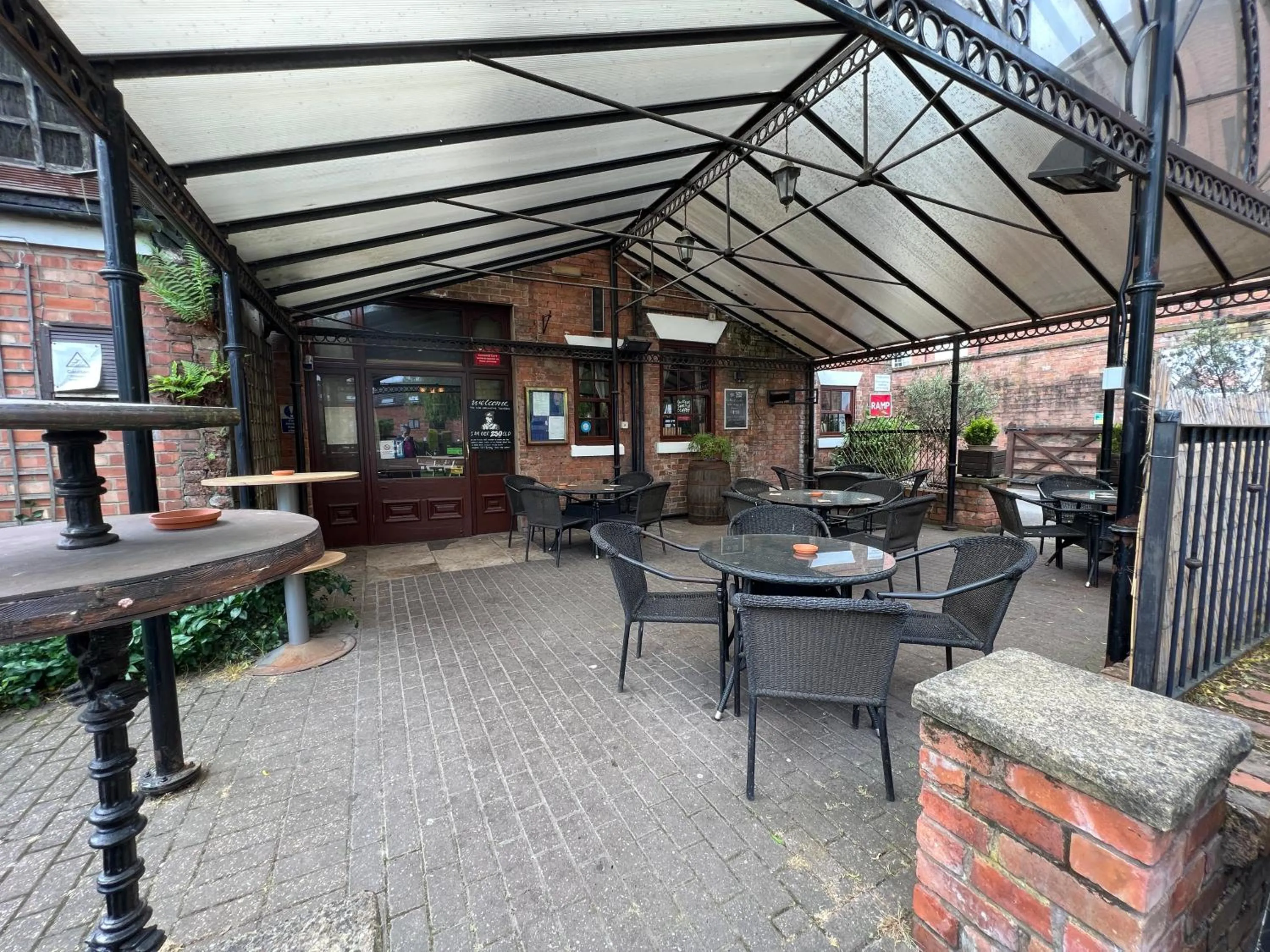 Georgian House Hotel