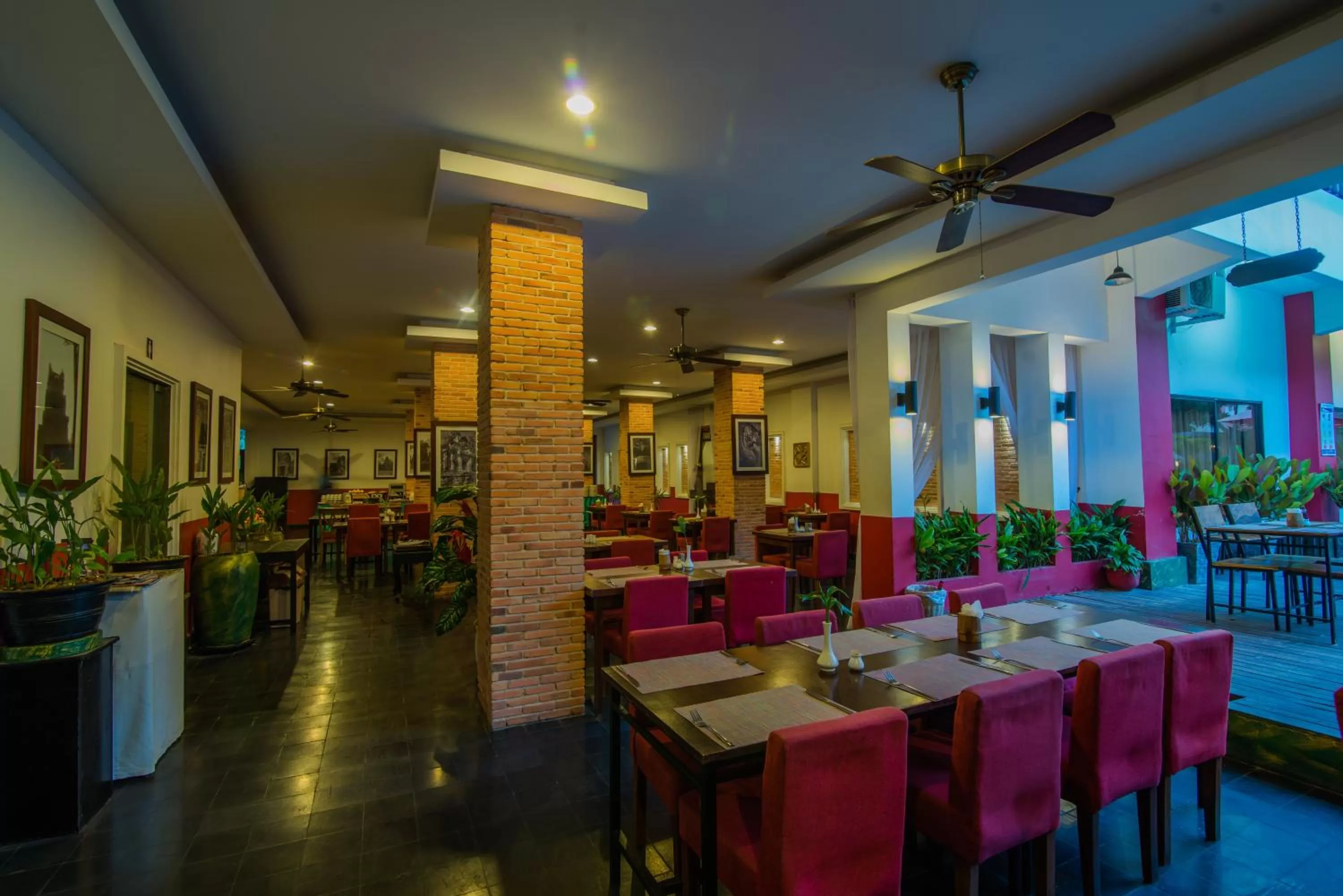 Restaurant/places to eat in Mekong Angkor Palace Inn